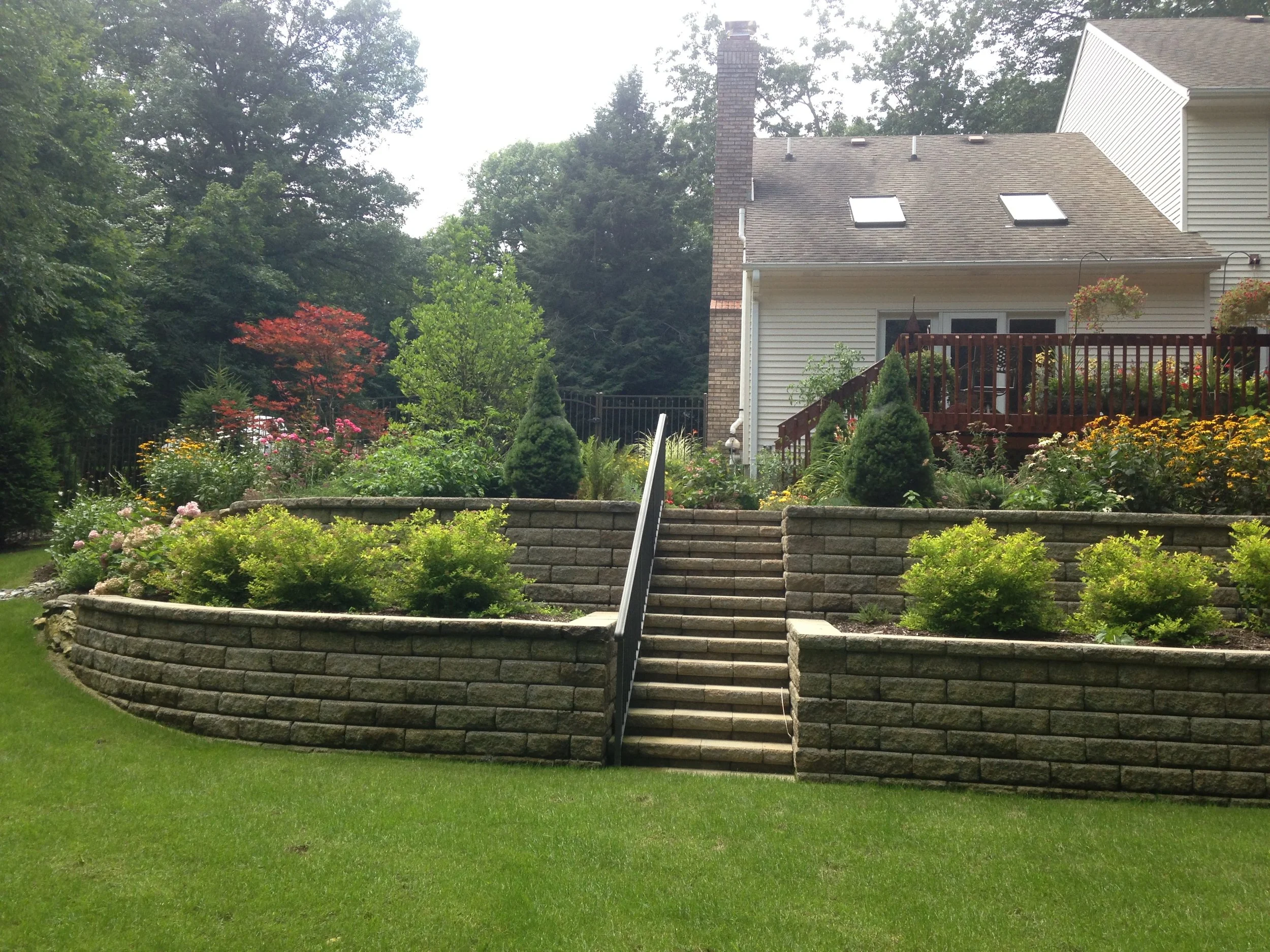 Steps - Segmented Concrete Block Steps - 4-11.jpg