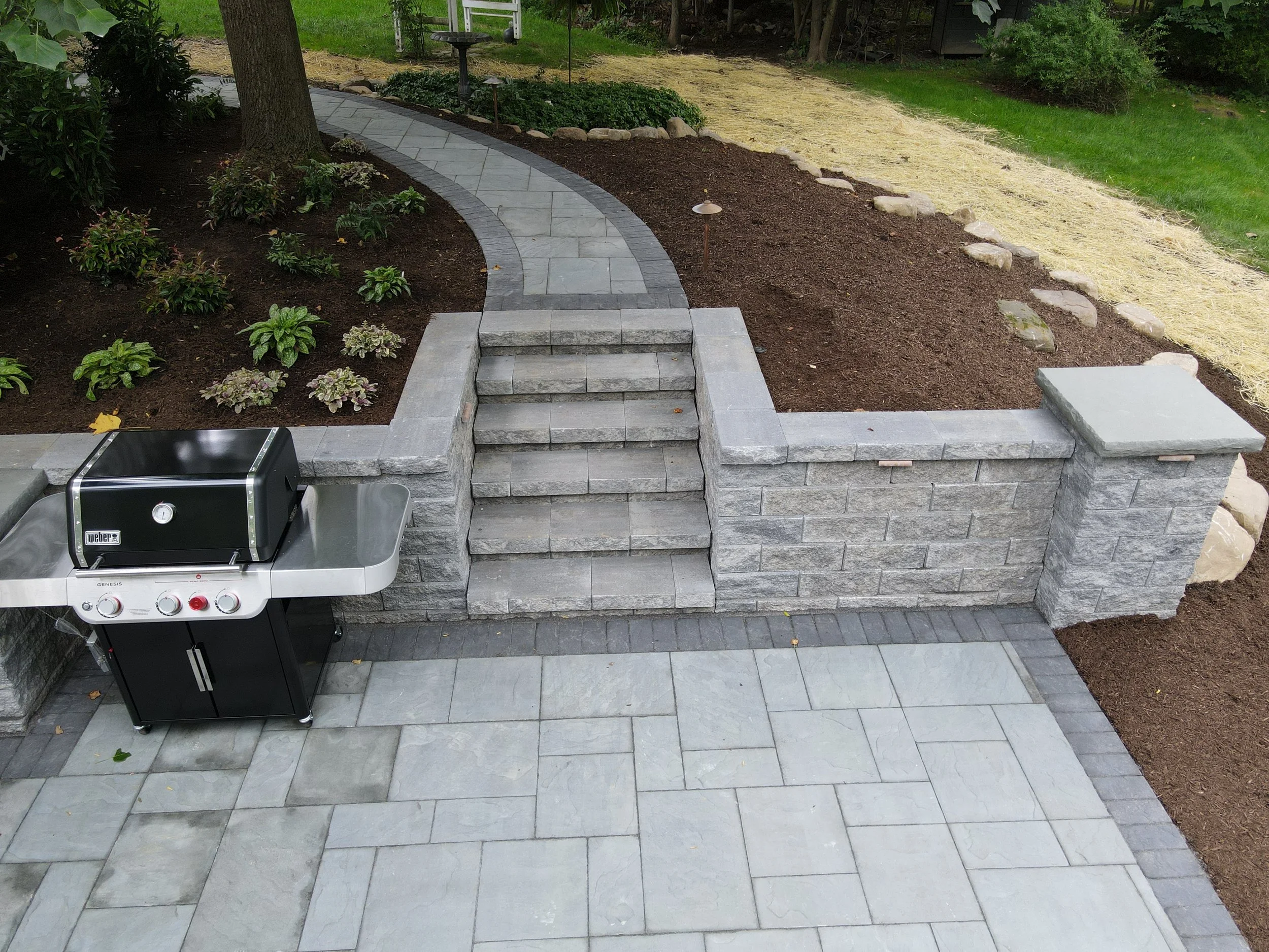 Steps - Segmented Concrete Block Steps - 5-10.jpg