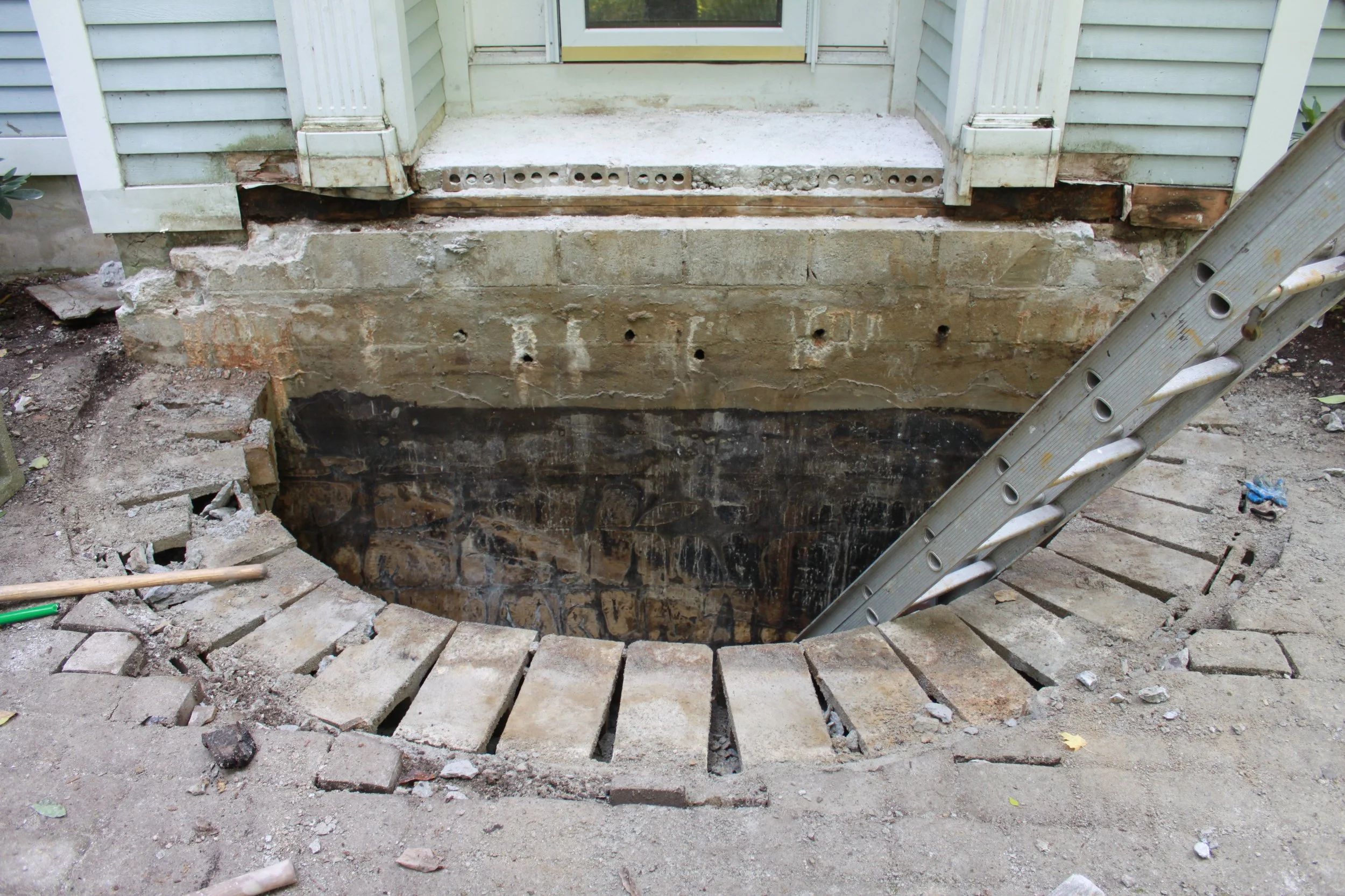 Steps - Segmented Concrete Block Steps - 11-3.JPG