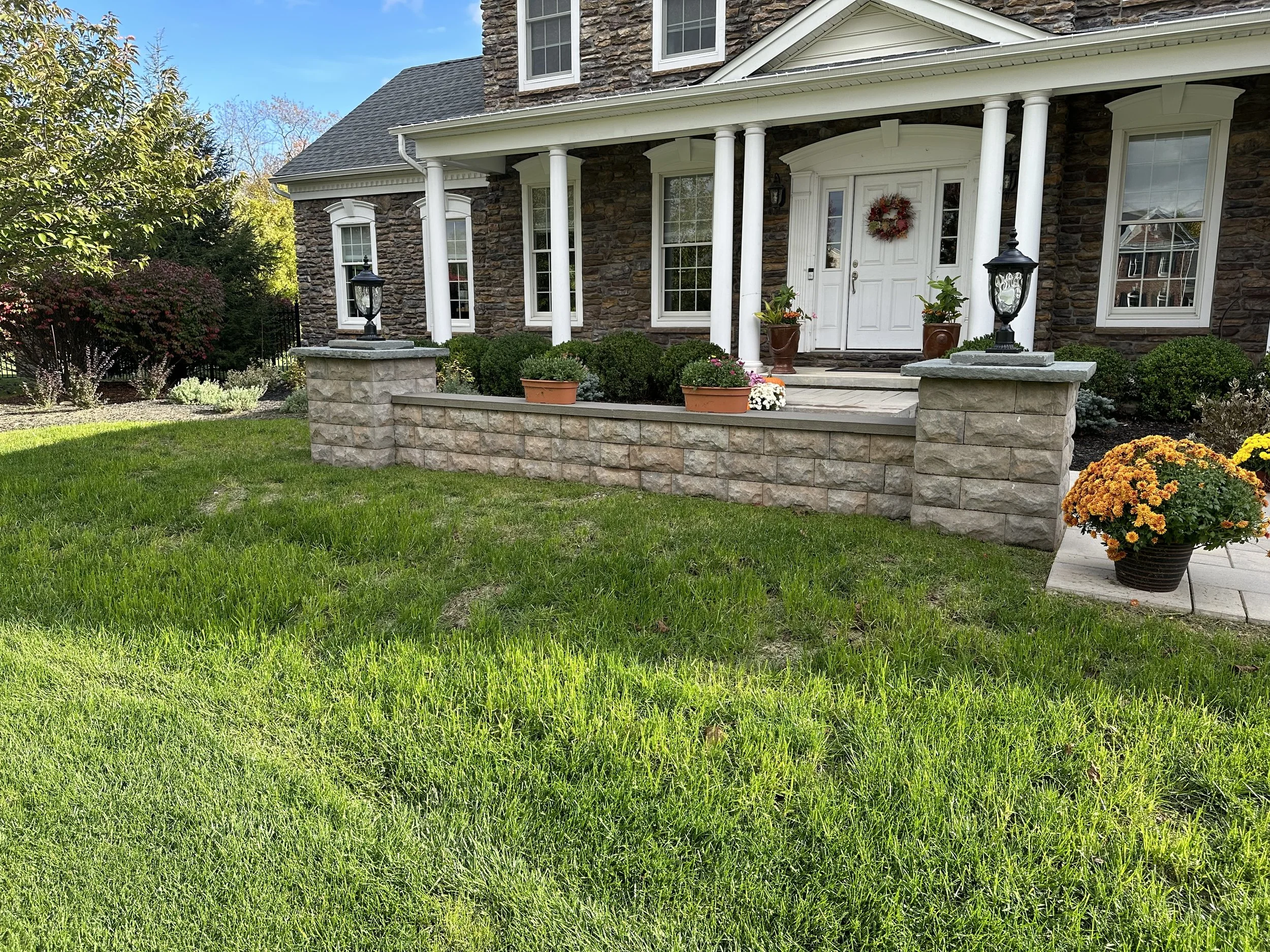 Seating Walls - 3-10.jpg