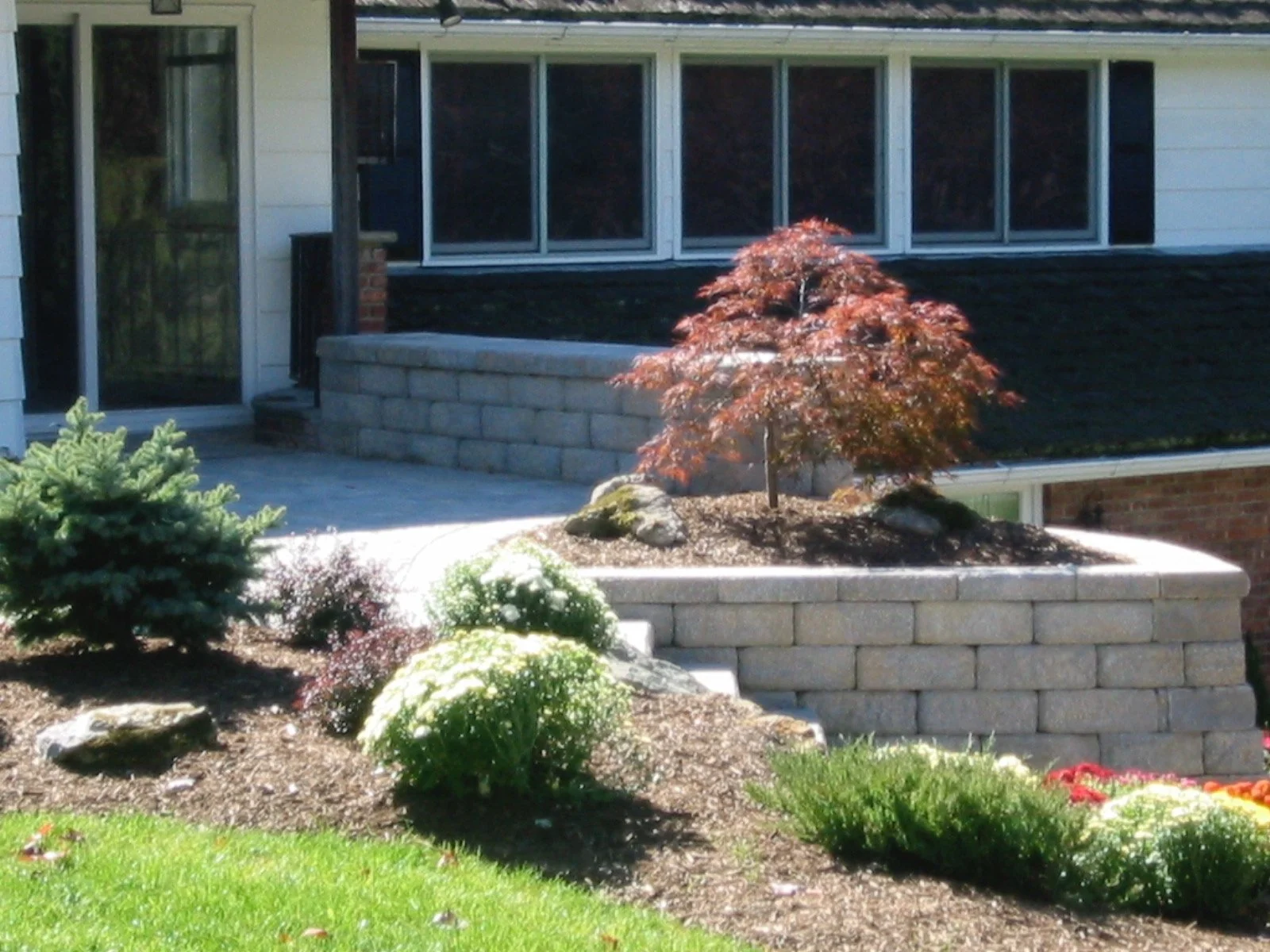 Seating Walls - 10-2.jpg