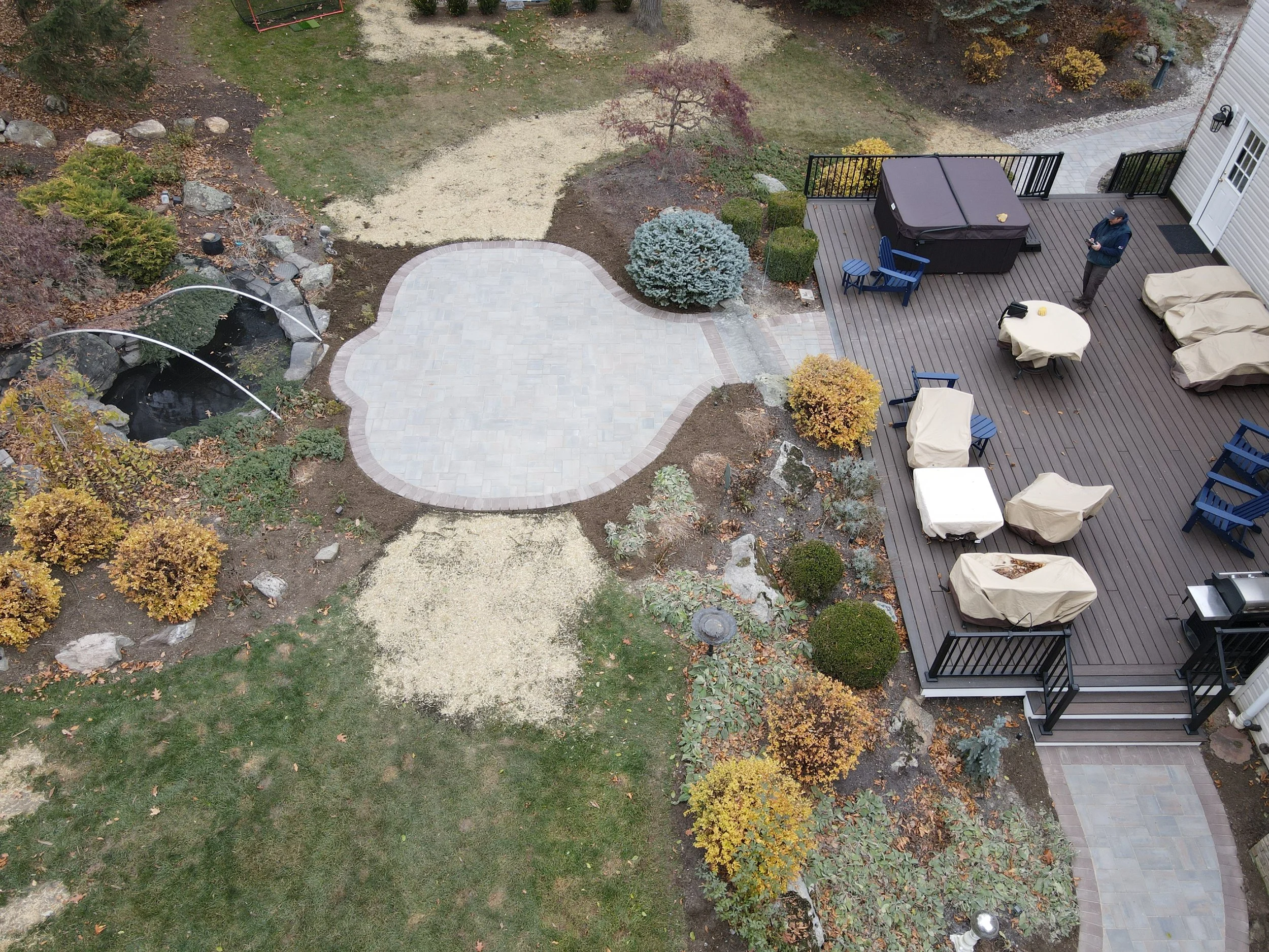 Patios-Walkways-RENOVATION-CONCRETE PAVER-Backyard-Bracket 3-3-18.jpg