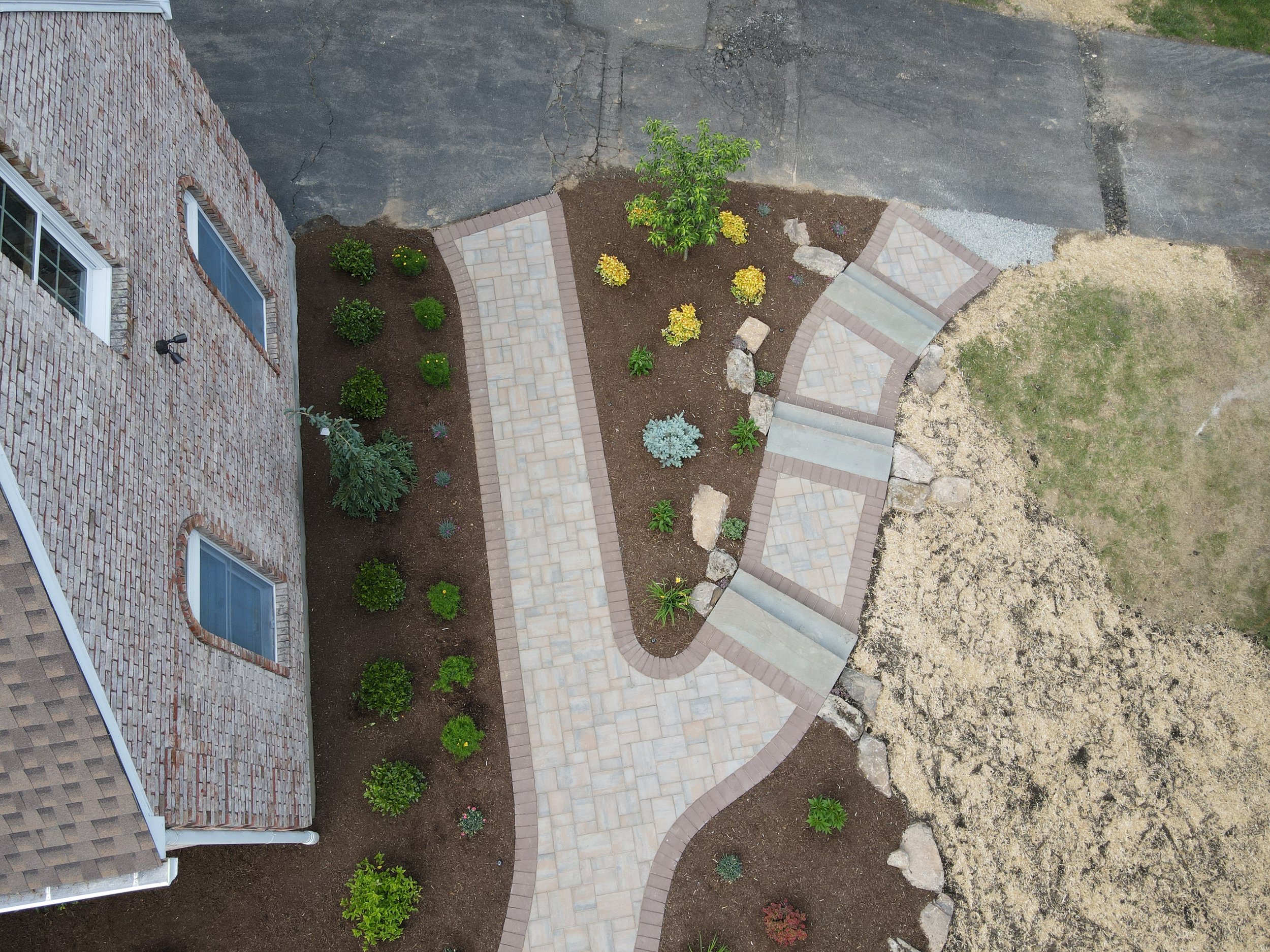 Patios-Walkways-RENOVATION-CONCRETE PAVER-Front Yard-Bracket 3-3-11.jpg