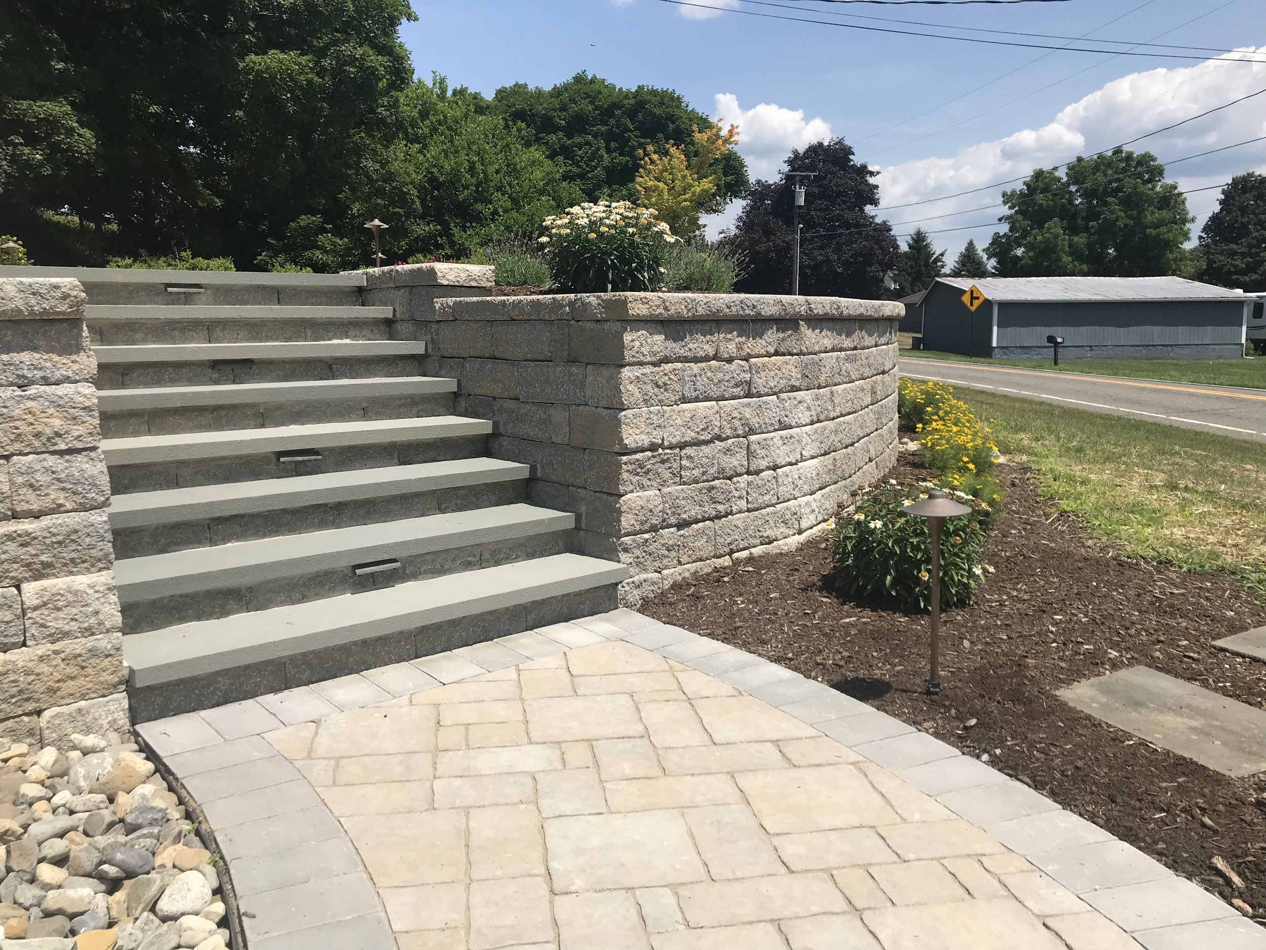 Segmented Concrete Block Steps - 1-9.jpg