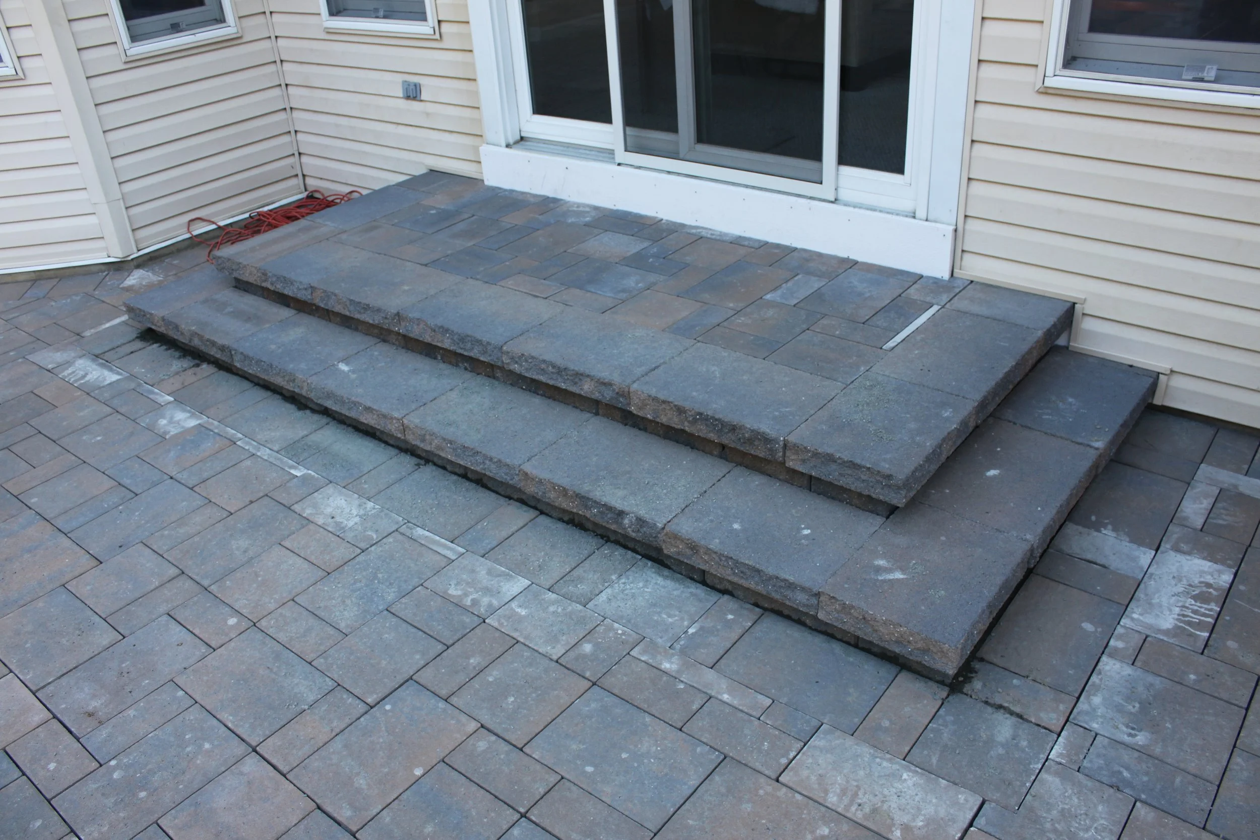 Segmented Concrete Block Steps - 6-4.JPG