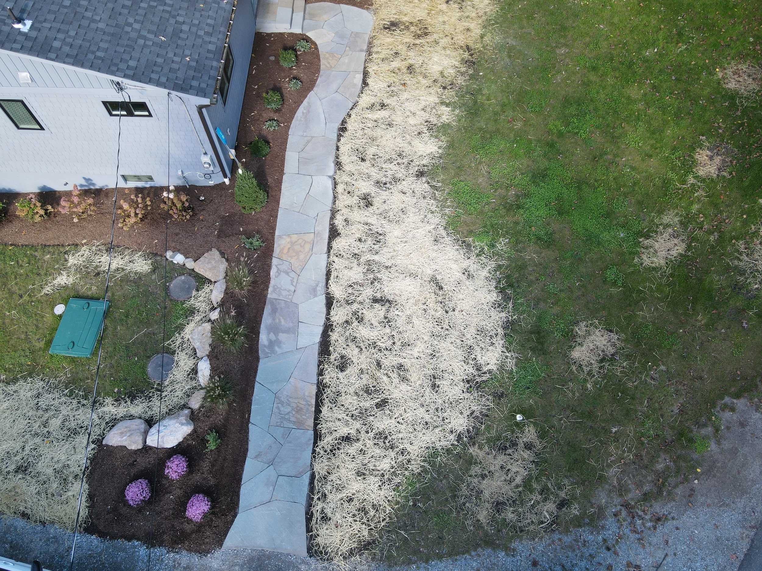 NEW-Front Yard-Bracket 1-1-4.jpg