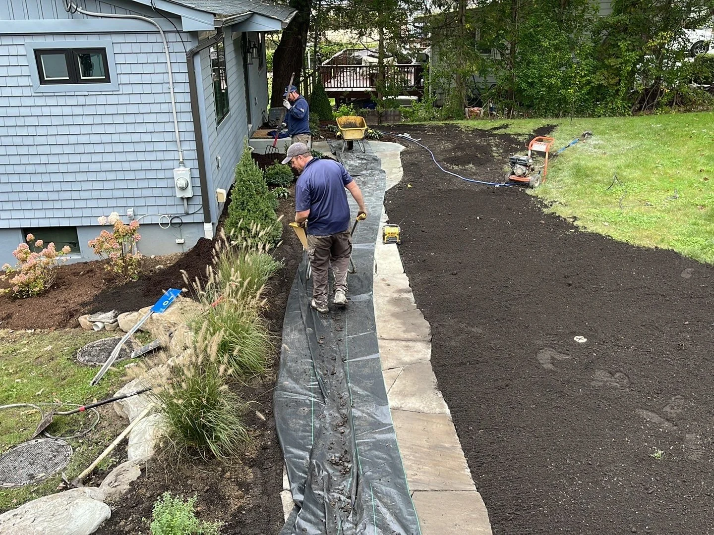 NEW-Front Yard-Bracket 1-1-3.jpg