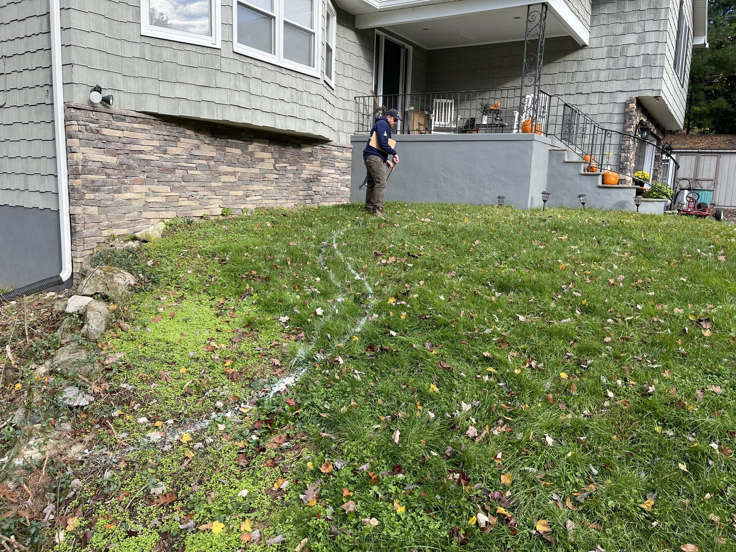 NEW-Front Yard-Bracket 1-2-1.jpg