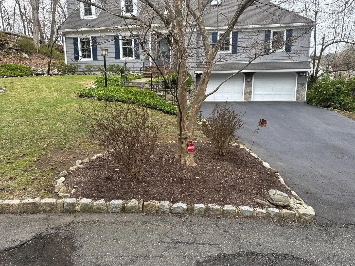 NEW-Front Yard-Bracket 2-1-1.jpg