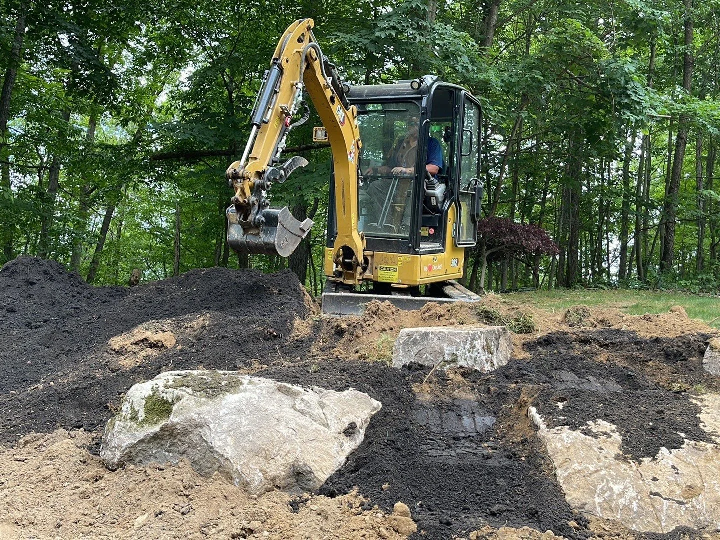 NEW-Front Yard-Bracket 2-3-2.jpg