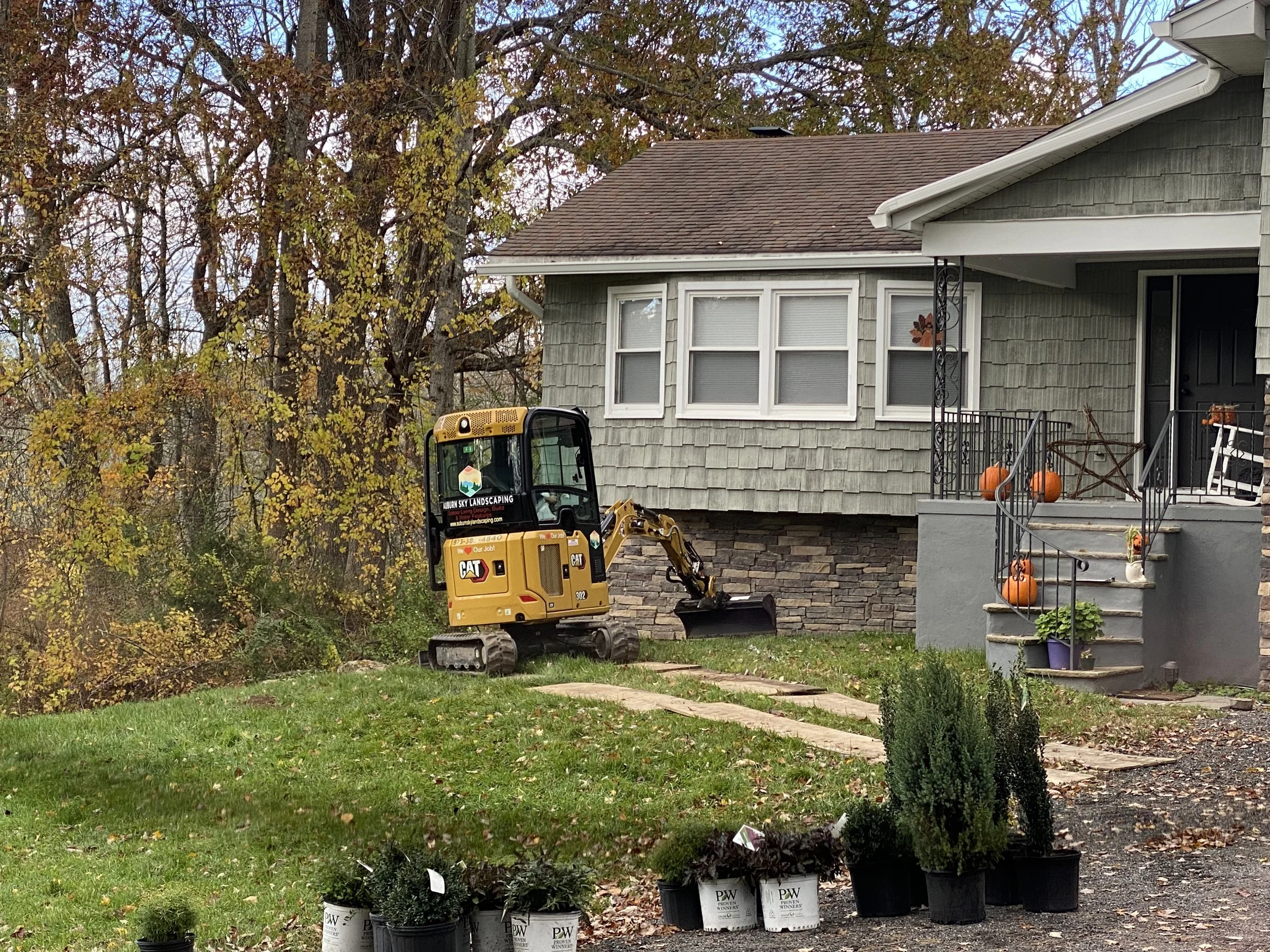 NEW-Front Yard-Bracket 1-2-4.jpg