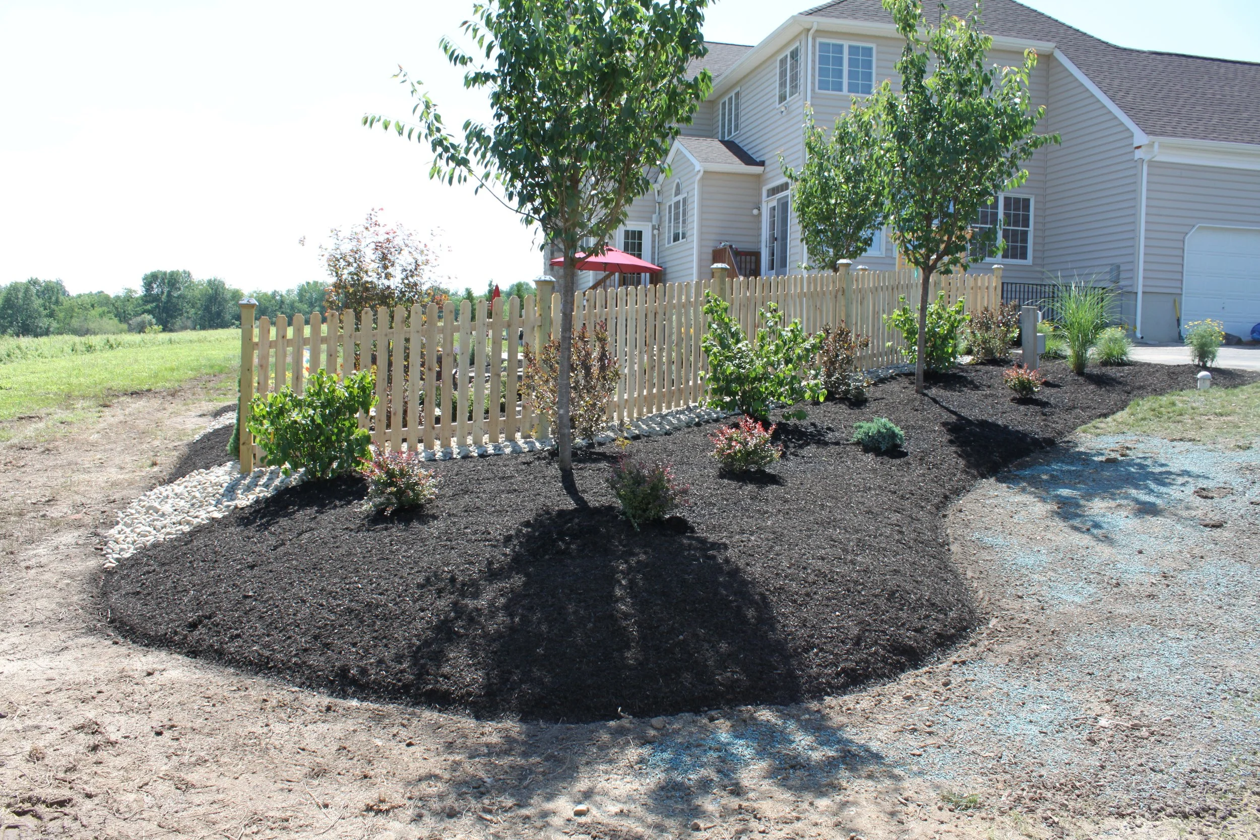 NEW-Pool-Pondscapes-Bracket 3-2-10.JPG