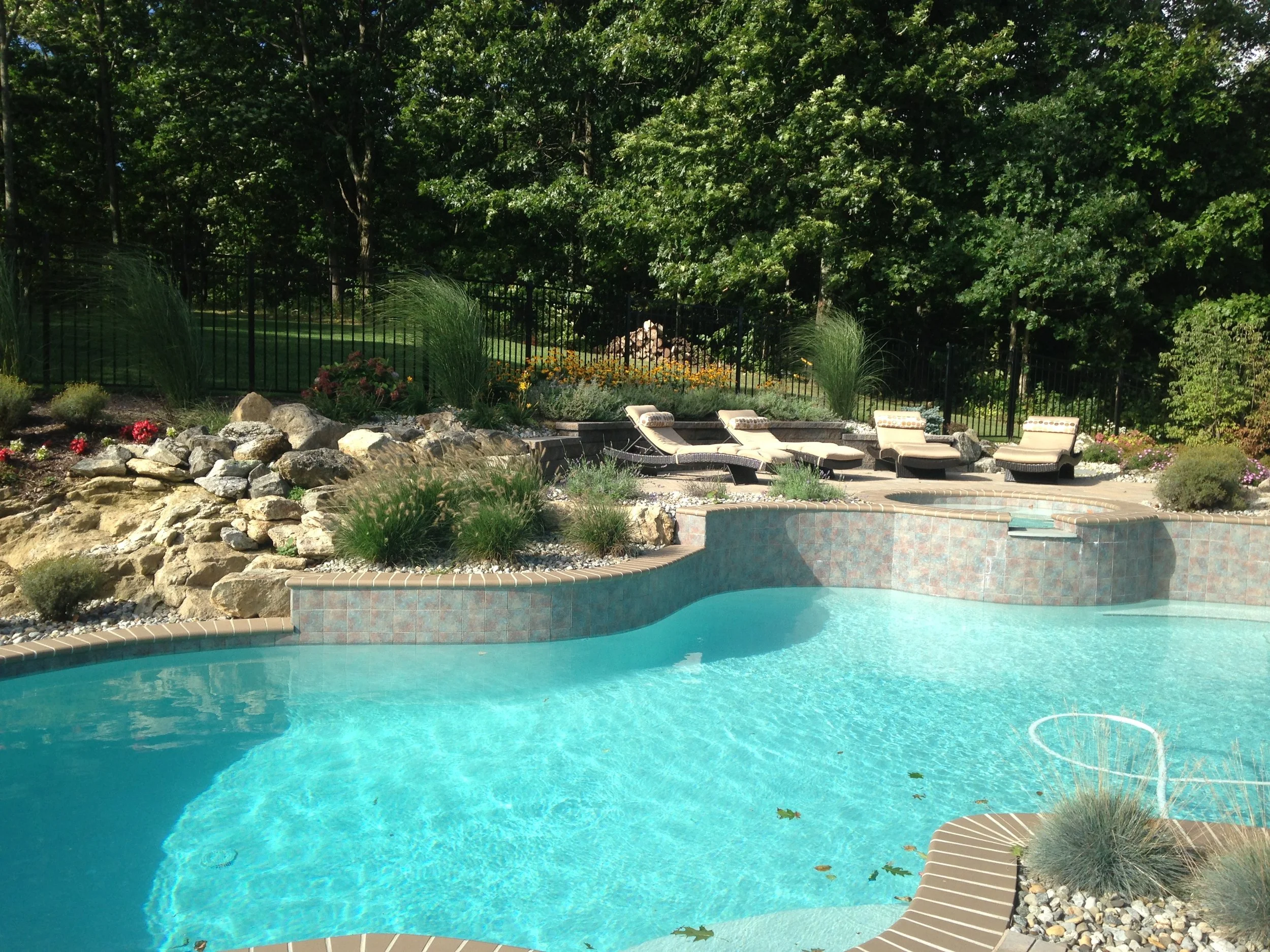 NEW-Pool-Pondscapes-Bracket 3-3-4.jpg