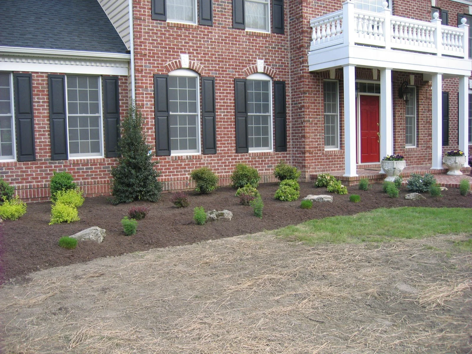 front yard bracket 44-9NPFYB4.jpg