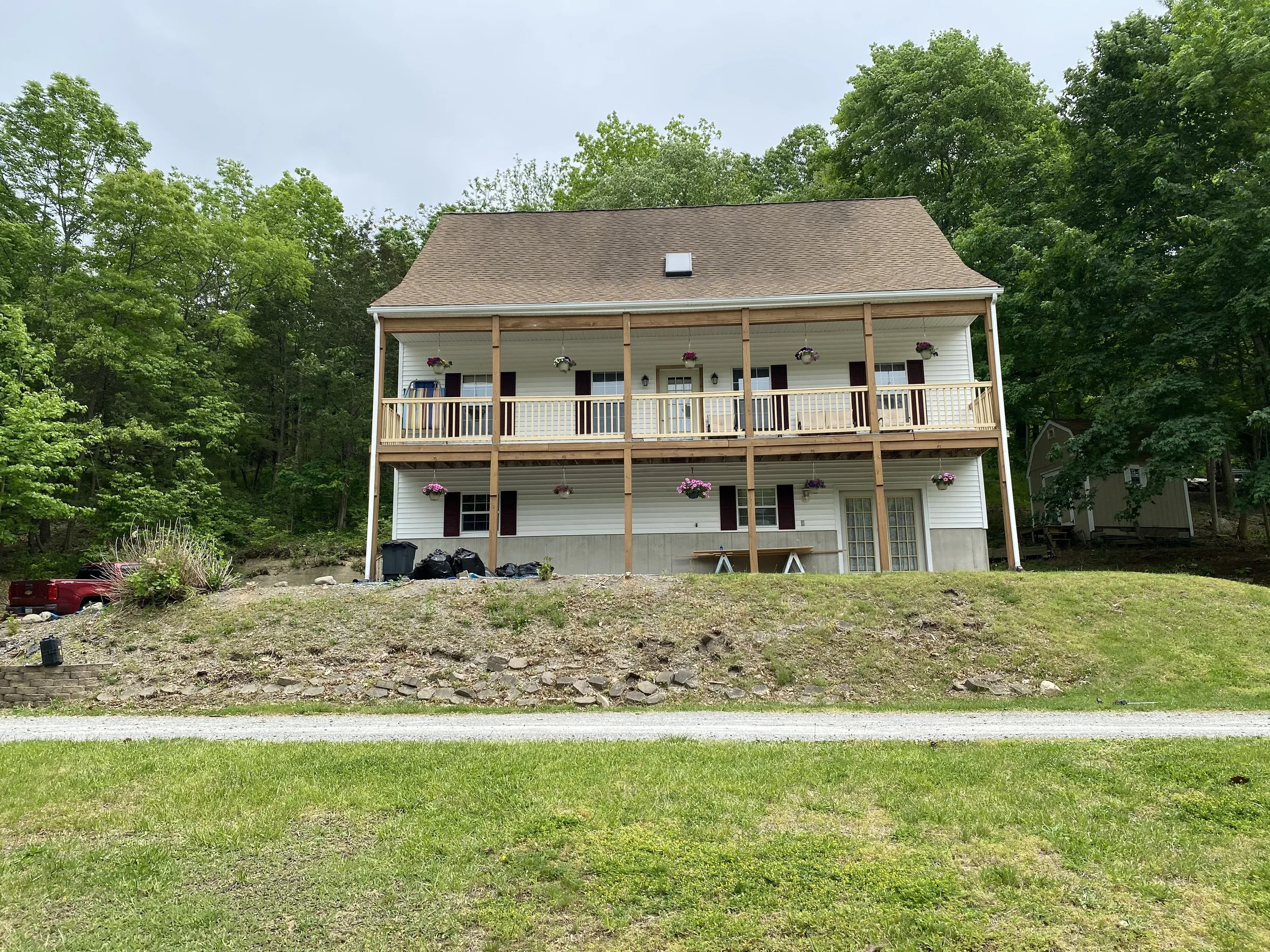 front yard bracket 32-1NPFYB3.jpg