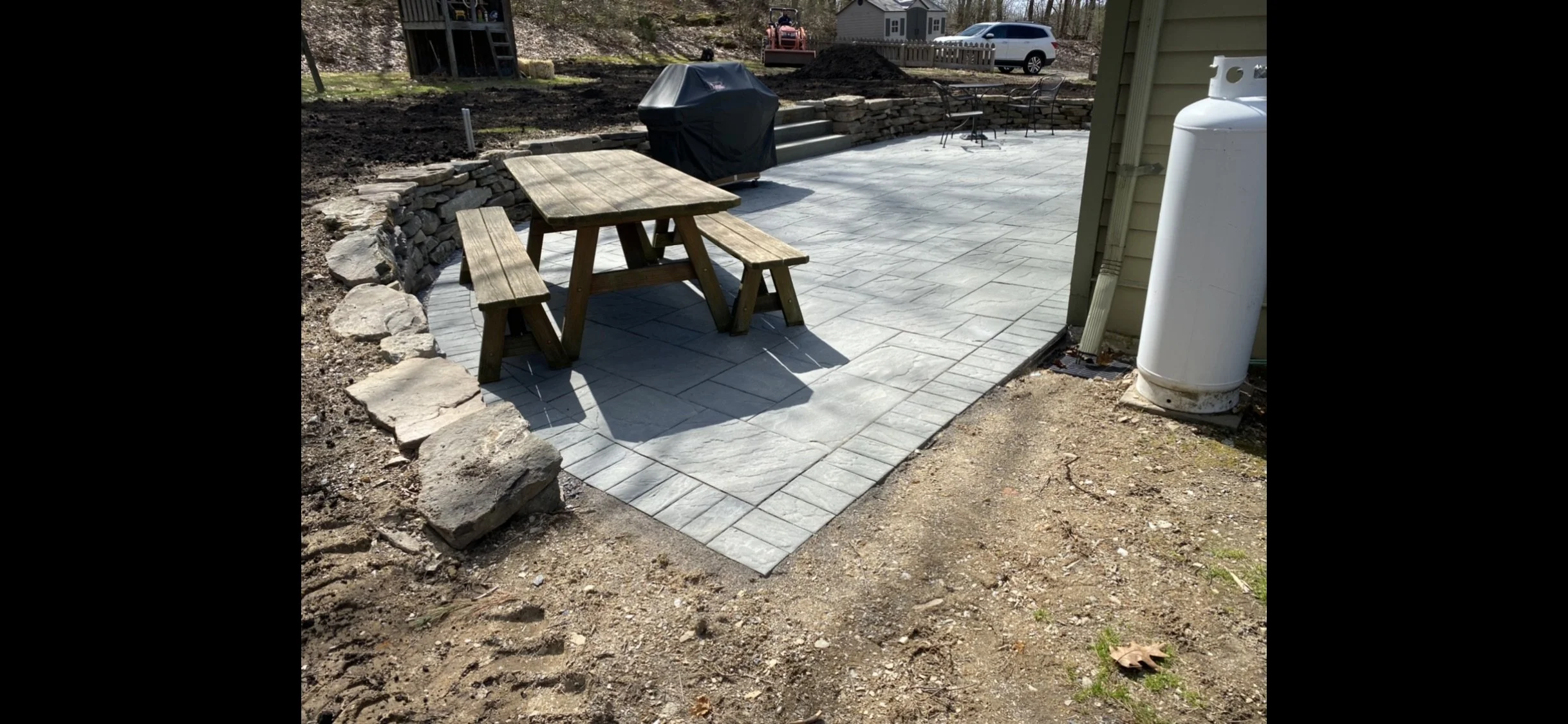 Patios-Walkways-NEW-CONCRETE PAVER-Backyard-Bracket 3-1-6NPWCPBYB3.jpg