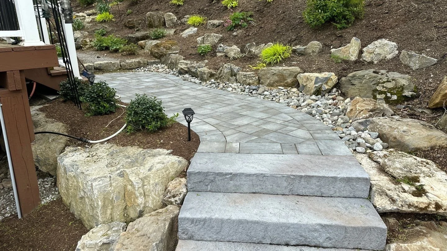 Patios-Walkways-NEW-CONCRETE PAVER-Backyard-Bracket 3-3-14NPWCPBYB3.jpg