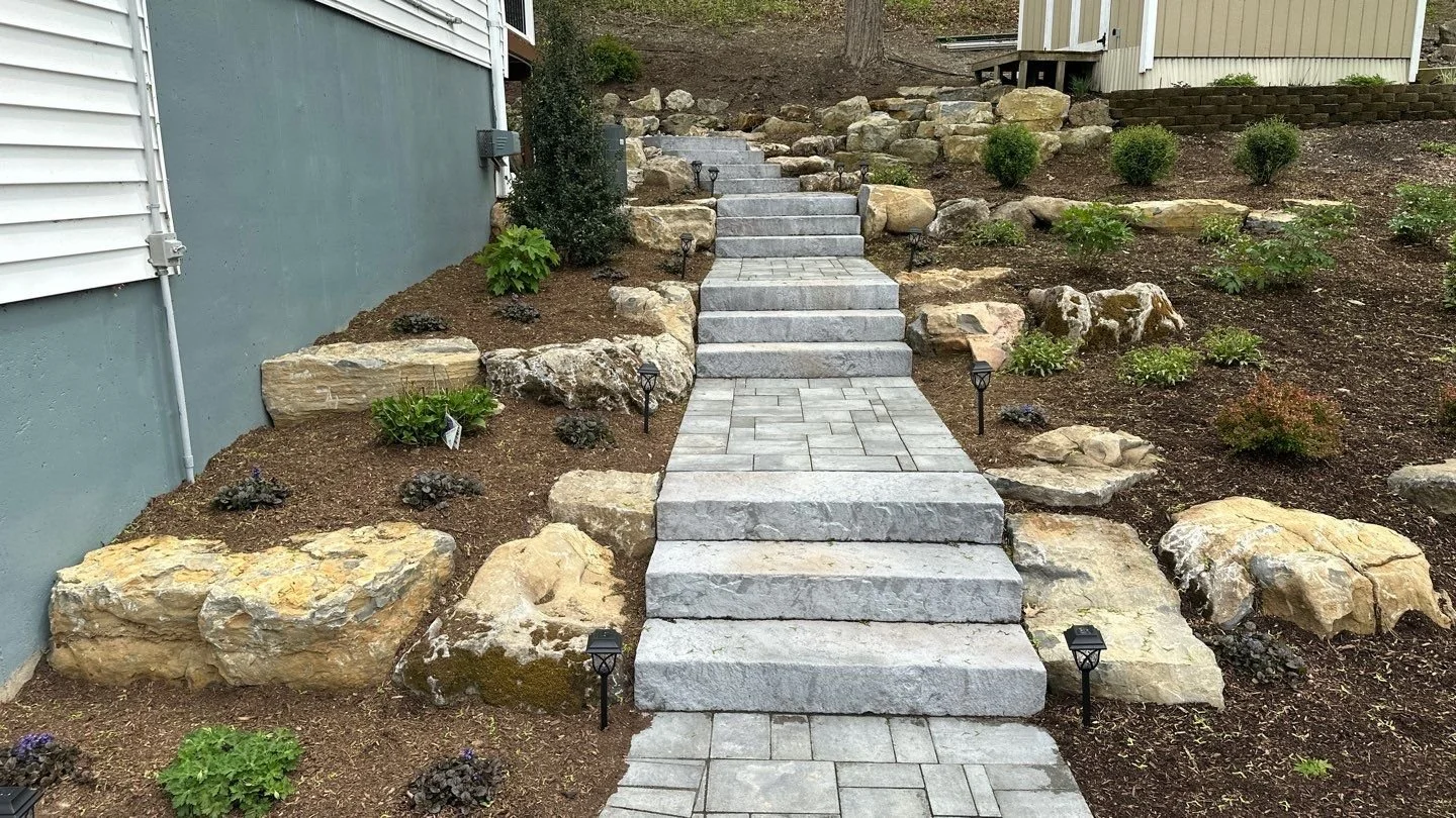 Patios-Walkways-NEW-CONCRETE PAVER-Backyard-Bracket 3-3-17NPWCPBYB3.jpg