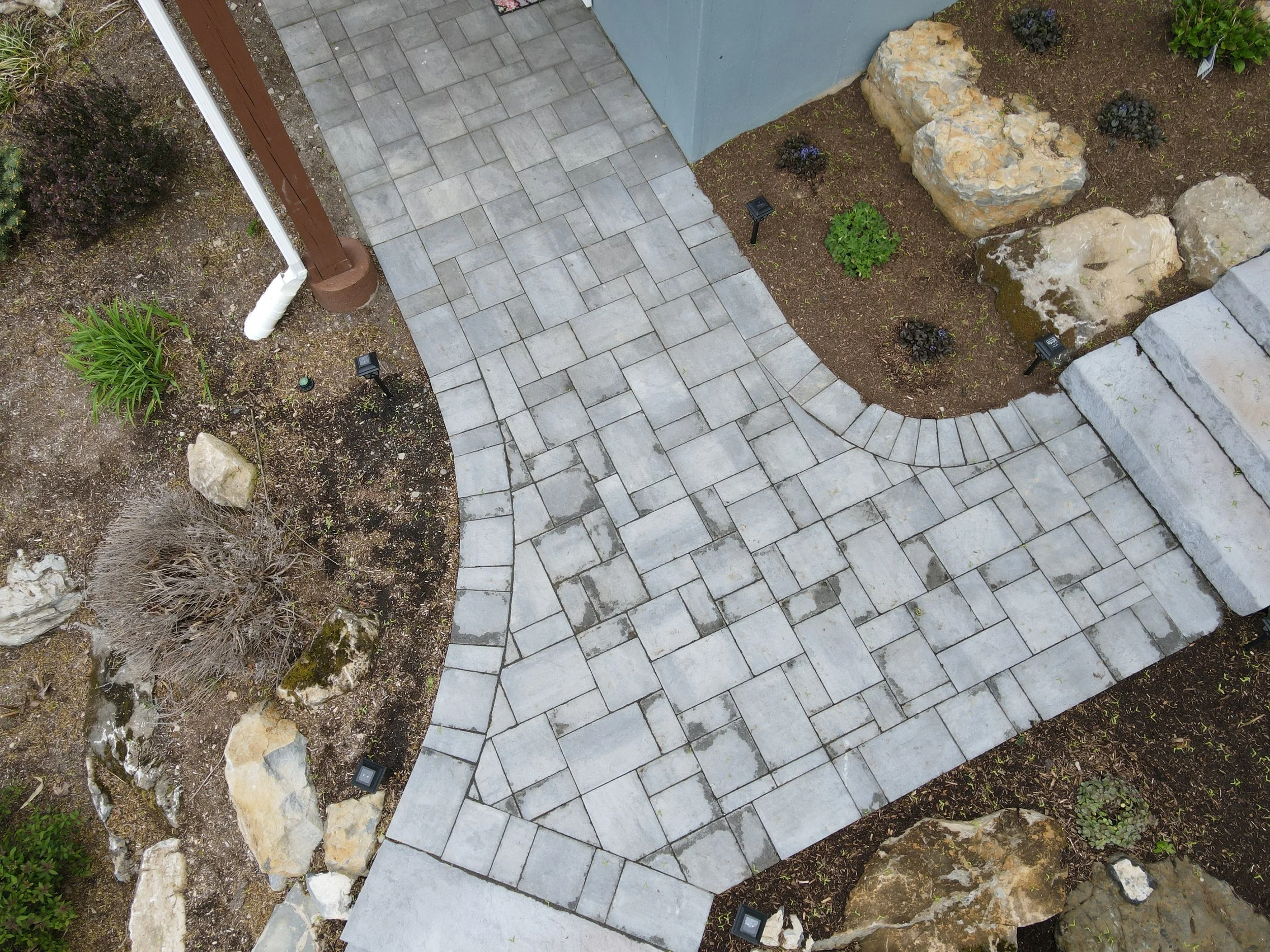Patios-Walkways-NEW-CONCRETE PAVER-Backyard-Bracket 3-3-18NPWCPBYB3.jpg
