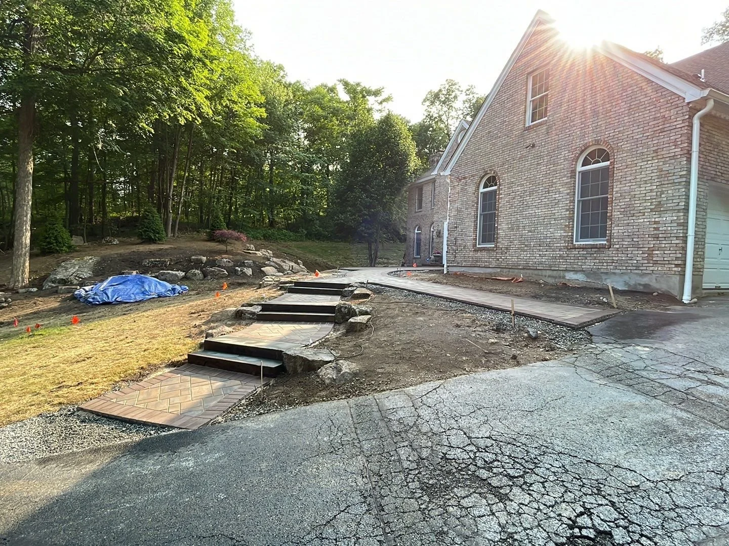 Patios-Walkways-NEW-CONCRETE PAVER-Front Yard-Bracket 1-1-3NPWCPFYB1.jpg