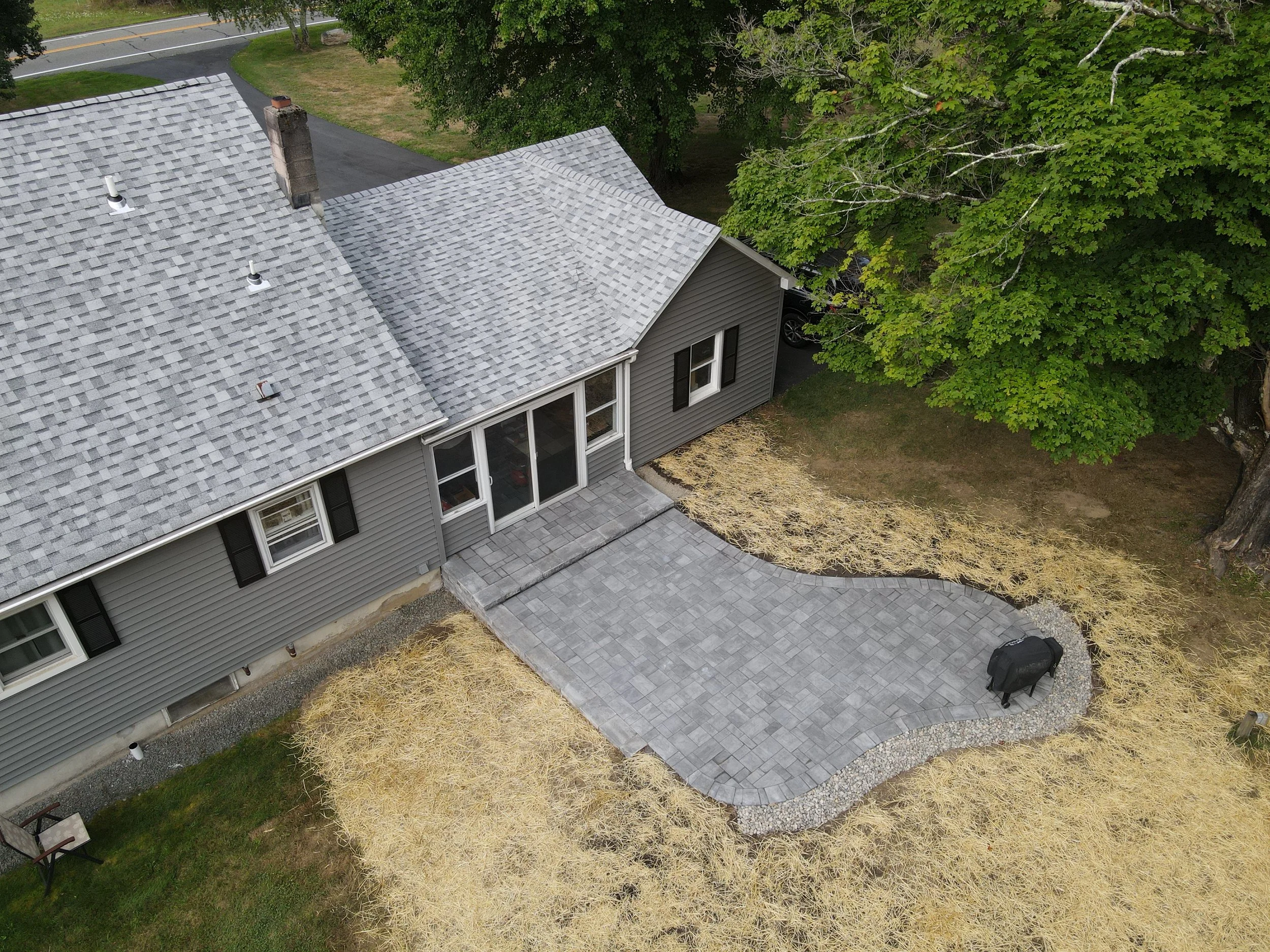 Patios-Walkways-RENOVATION-CONCRETE PAVER-Backyard-Bracket 3-1-8RPWCPBYB3.JPG