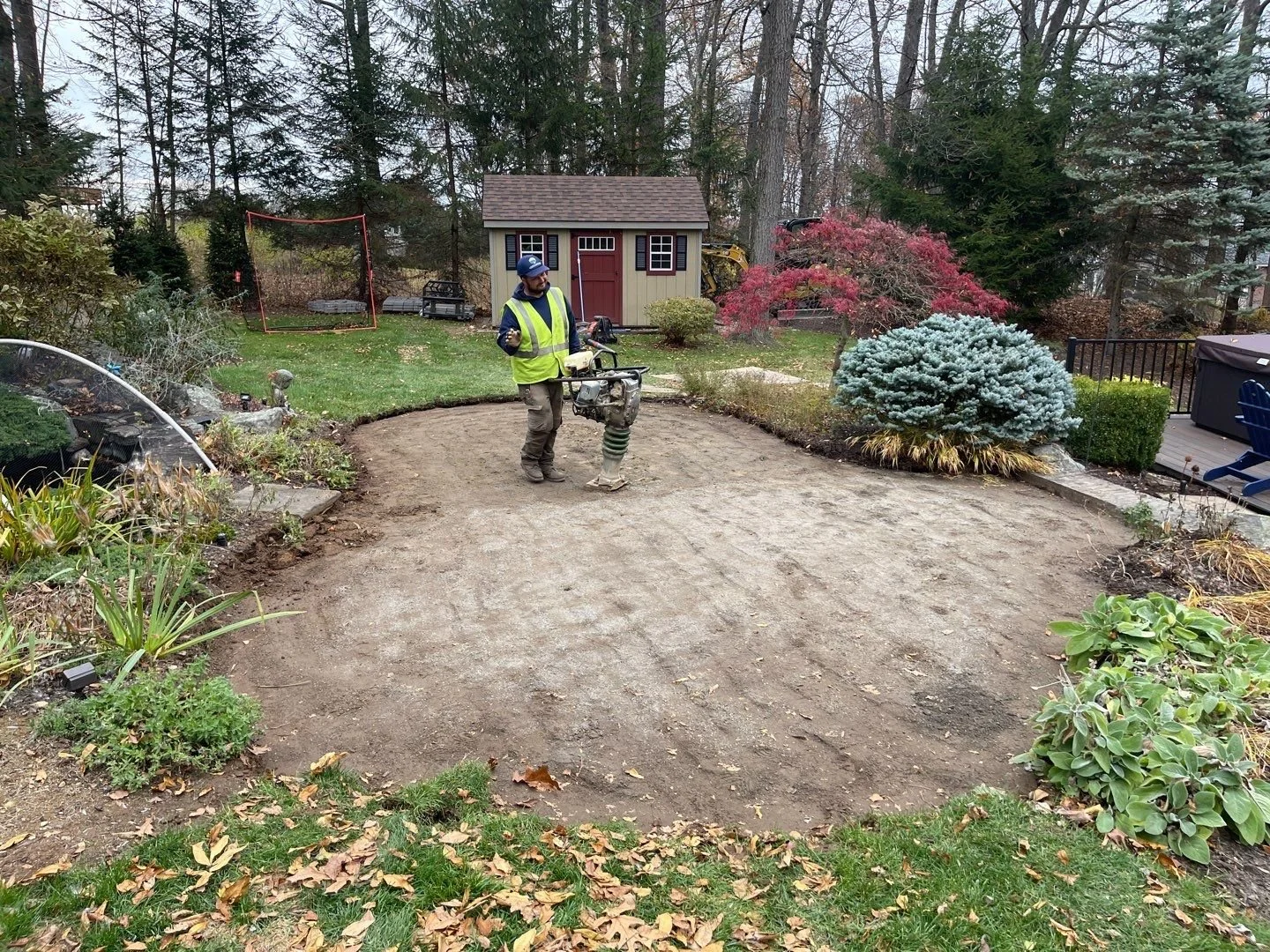 Patios-Walkways-RENOVATION-CONCRETE PAVER-Backyard-Bracket 3-3-4RPWCPBYB3.jpg