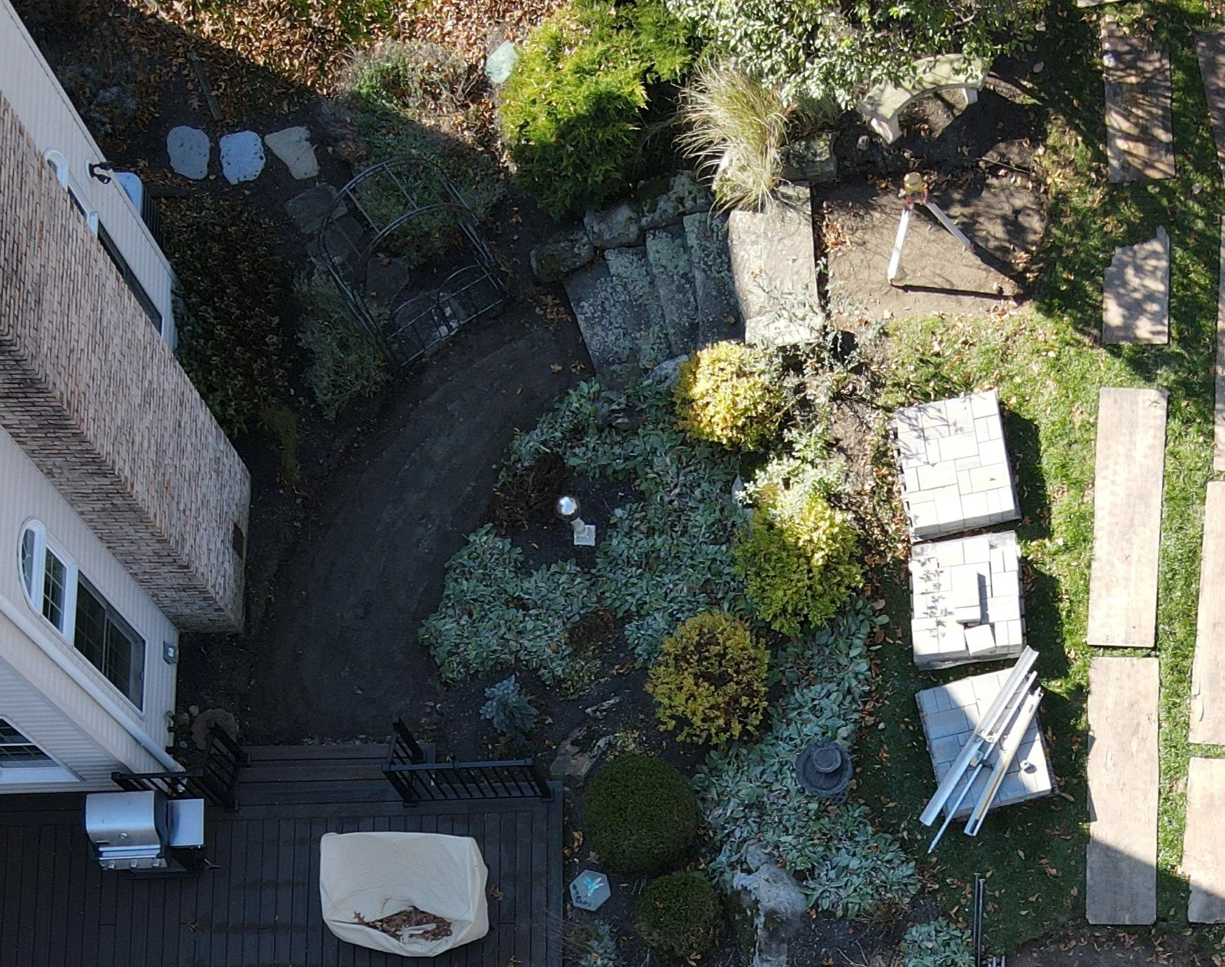 Patios-Walkways-RENOVATION-CONCRETE PAVER-Backyard-Bracket 3-3-7RPWCPBYB3.jpg