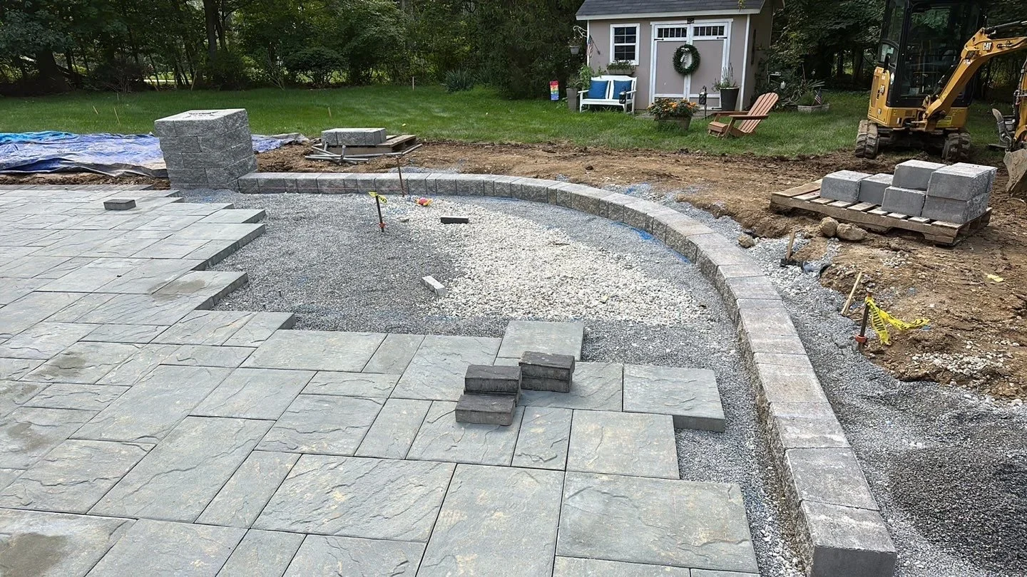 Patios-Walkways-RENOVATION-CONCRETE PAVER-Backyard-Bracket 4-1-6RPWCPBYB4.jpg