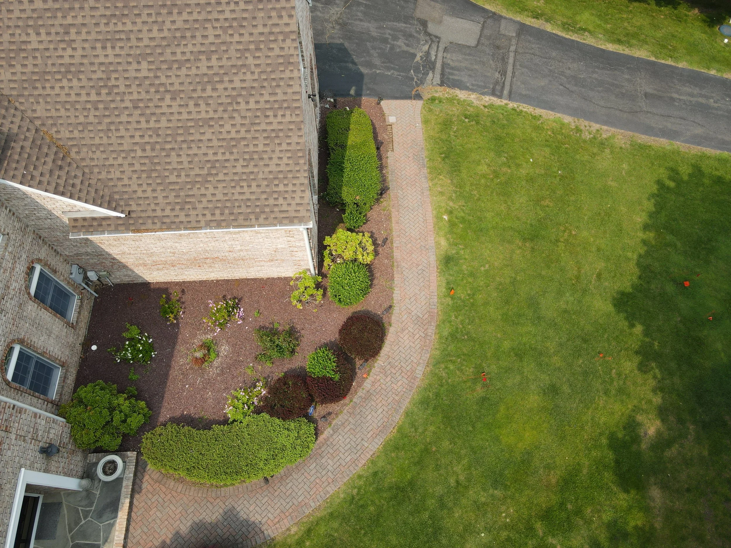 Patios-Walkways-RENOVATION-CONCRETE PAVER-Front Yard-Bracket 3-3-2RPWCPFYB3.jpg