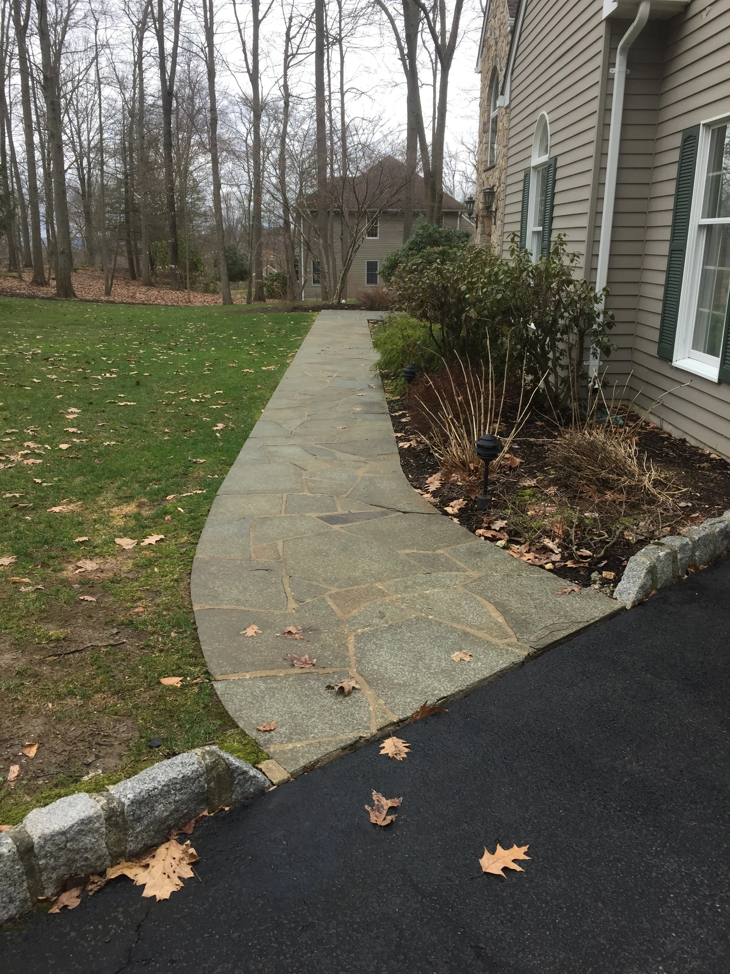 Patios-Walkways-RENOVATION-CONCRETE PAVER-Front Yard-Bracket 3-6-1RPWCPFYB3.jpg