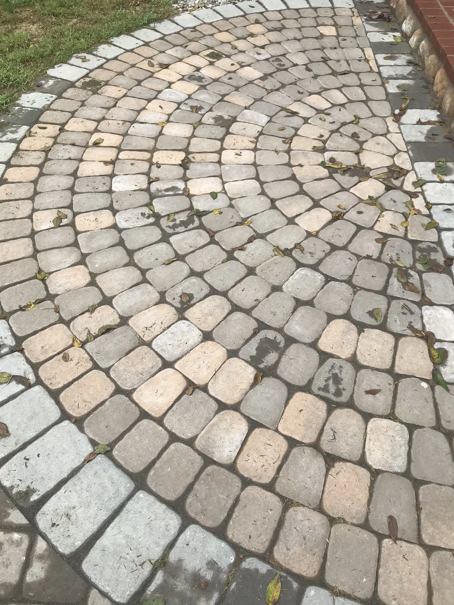 Patios-Walkways-RENOVATION-CONCRETE PAVER-Front Yard-Bracket 3-8-2RPWCPFYB3.jpg