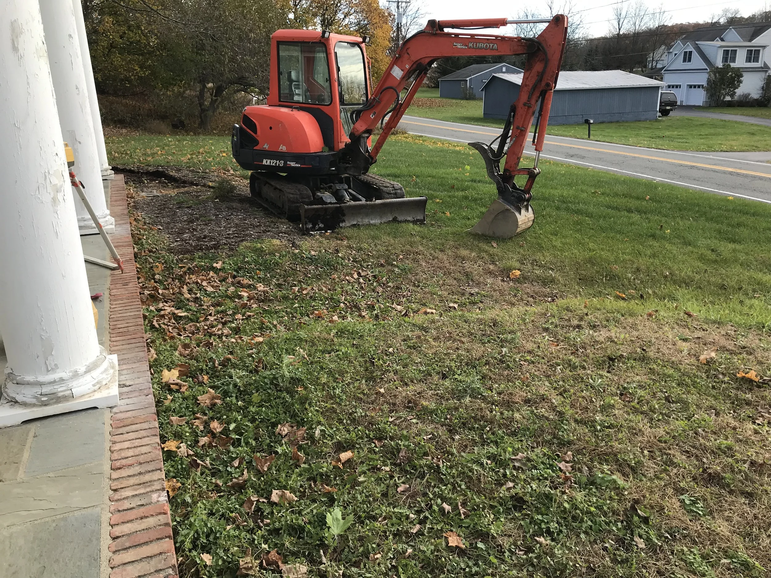 Patios-Walkways-RENOVATION-CONCRETE PAVER-Front Yard-Bracket 4-1-4RPWCPFYB4.jpeg