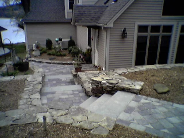 Patios-Walkways-RENOVATION-CONCRETE PAVER-Front Yard-Bracket 3-9-3RPWCPFYB3.jpg