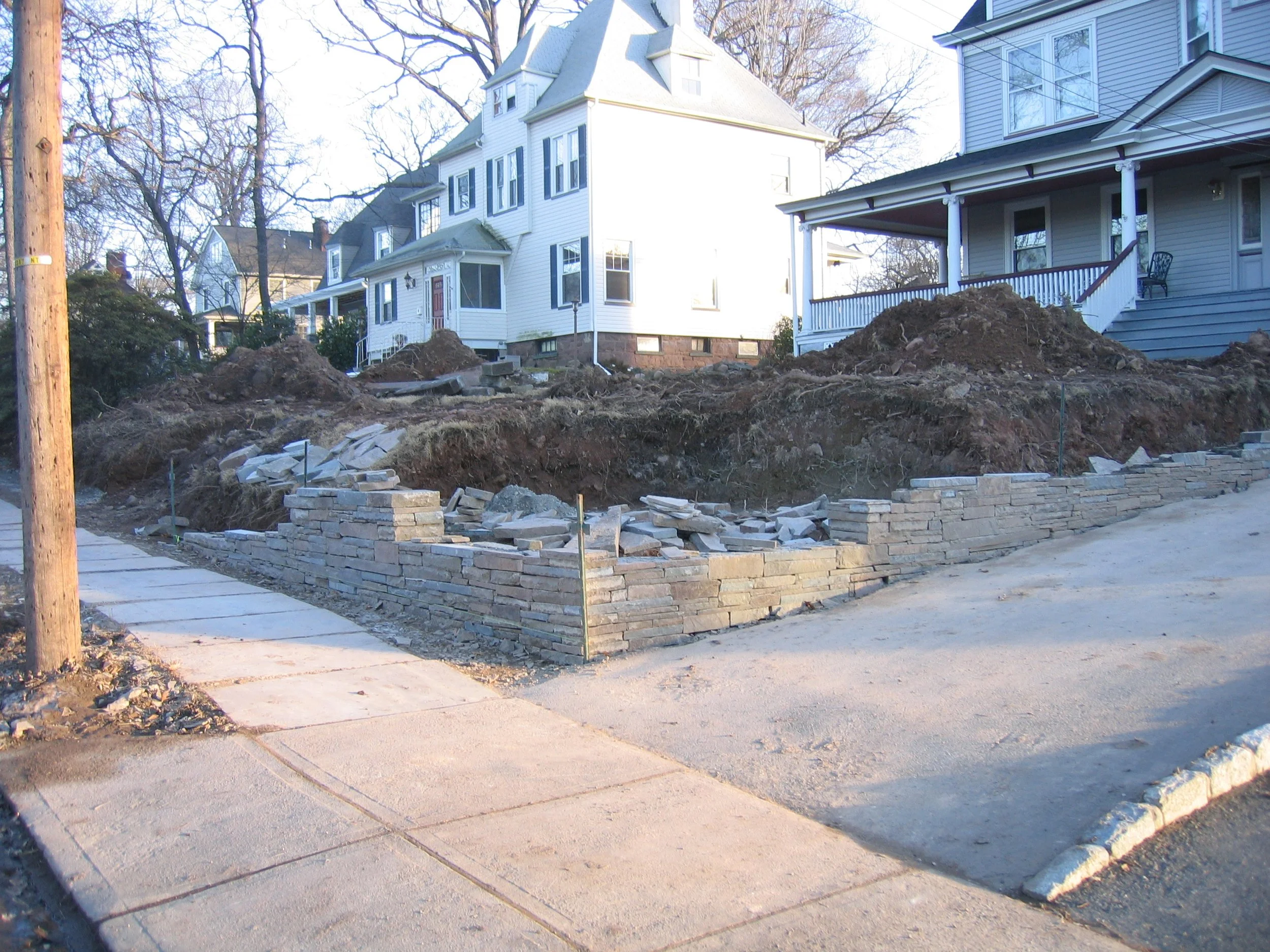 Natural Stone Walls - NEW - Bracket 4 - 1-4NWNSB4.JPG