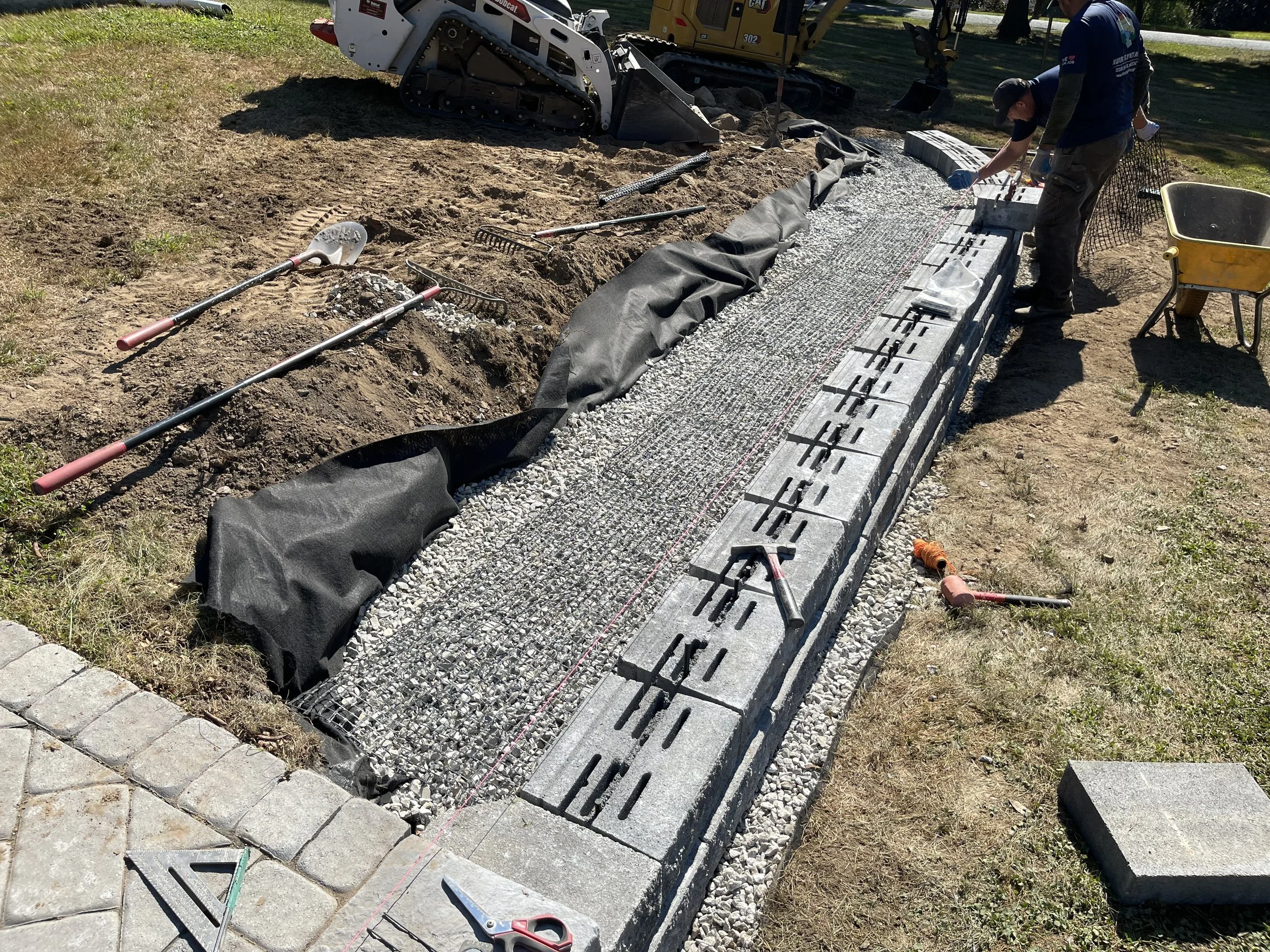 Concrete Segmented Walls - NEW - Bracket 2 - 1-5NWCSB2.jpg