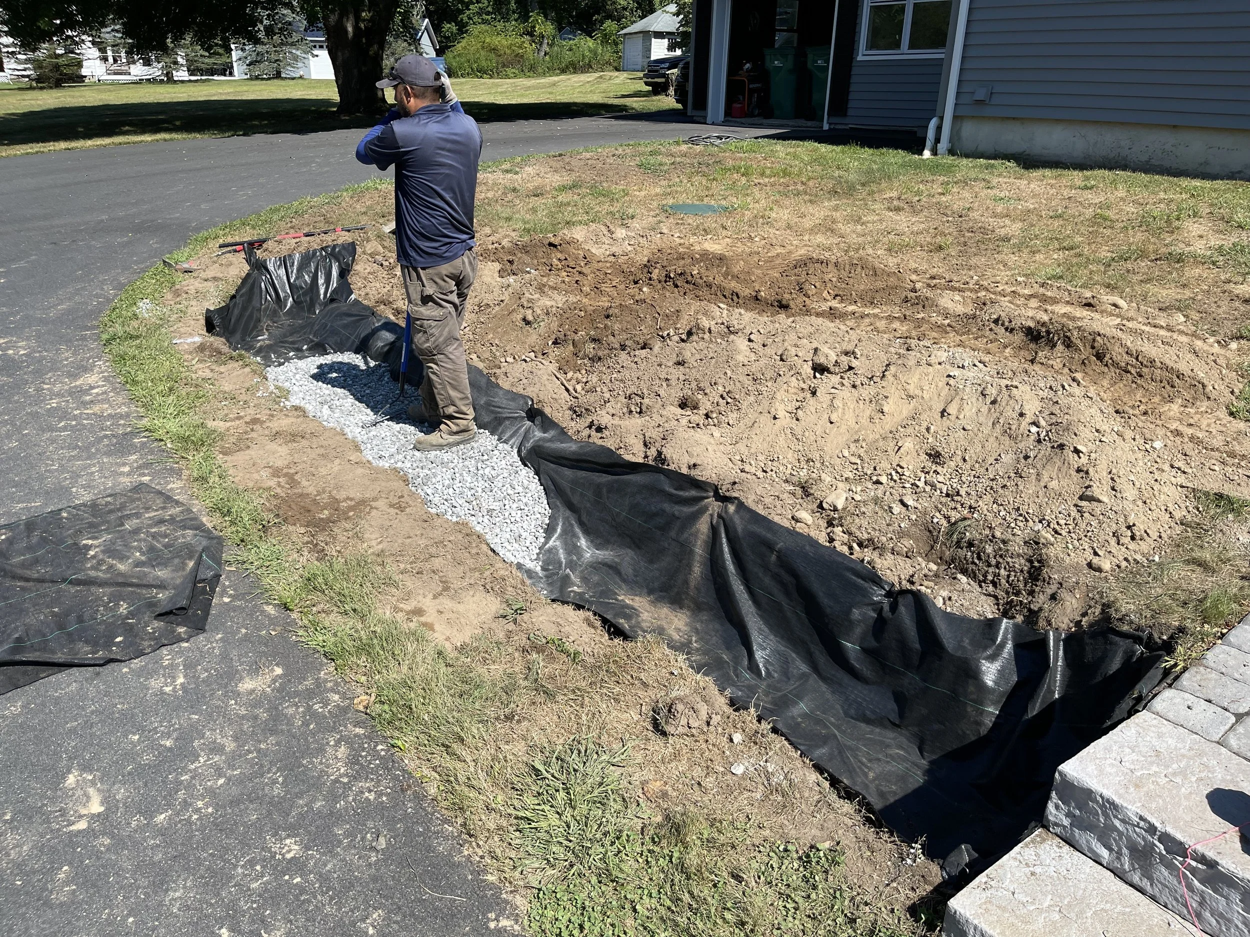 Concrete Segmented Walls - NEW - Bracket 2 - 1-4NWCSB2.jpg