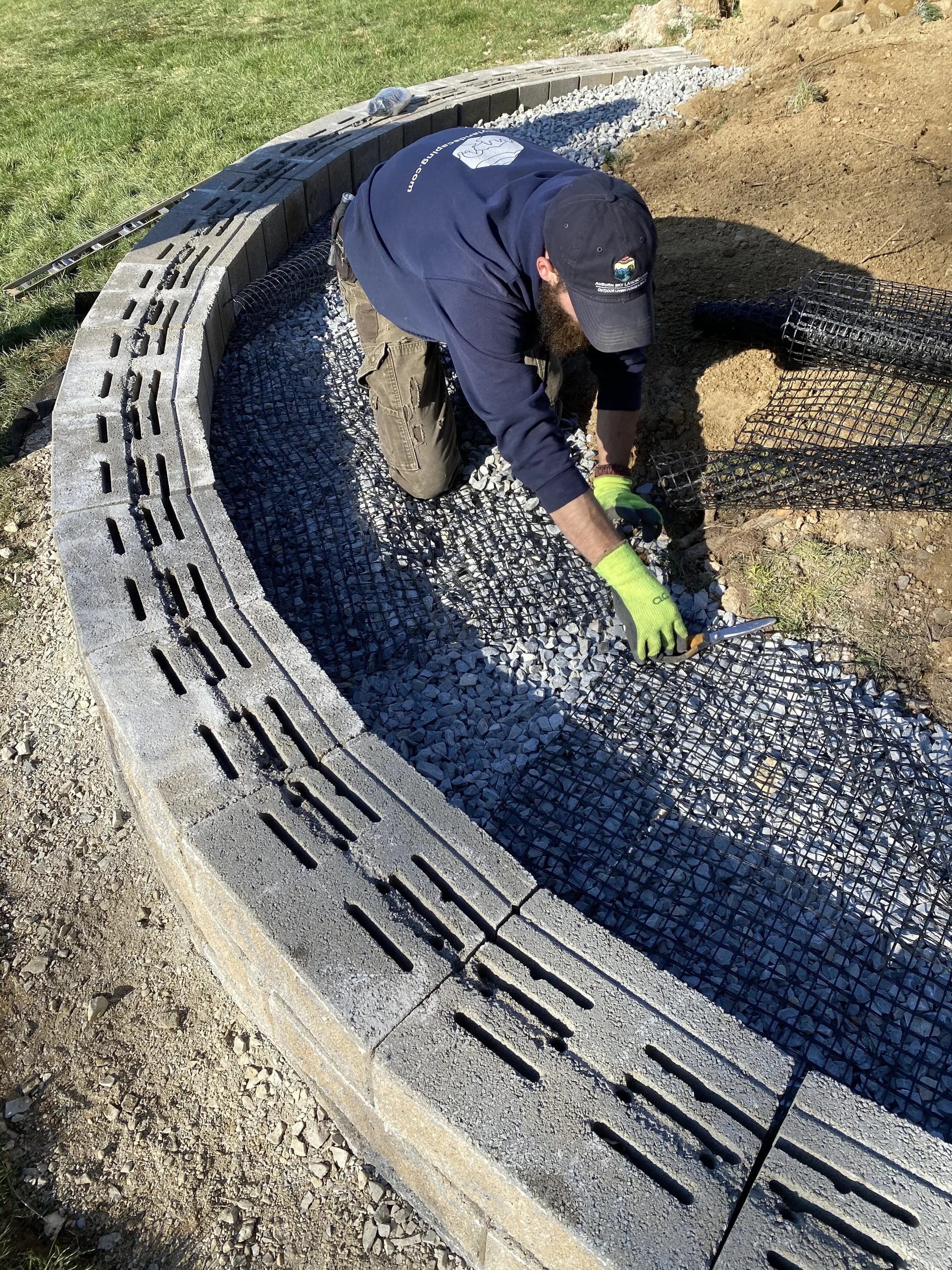 Concrete Segmented Walls - NEW - Bracket 2 - 2-5NWCSB2.jpg