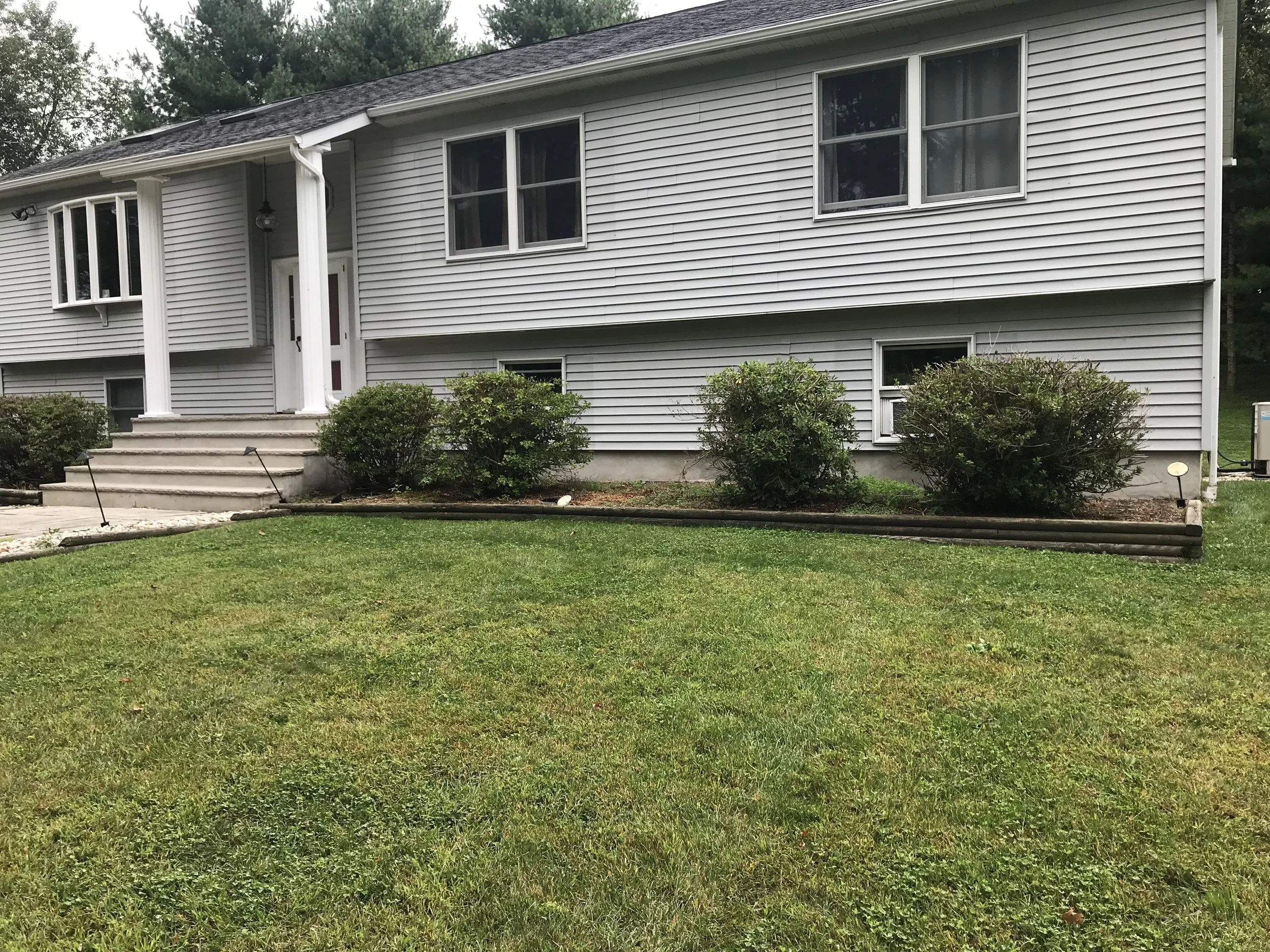 Concrete Segmented Walls - NEW - Bracket 2 - 4-2NWCSB2.jpg