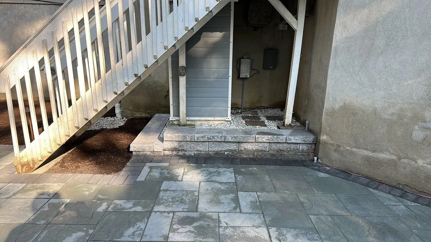 Concrete Segmented Walls - NEW - Bracket 1 - 1-4NWCSB1.jpg