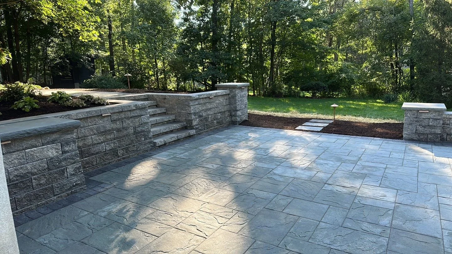 Concrete Segmented Walls - NEW - Bracket 3 - 1-11NWCSB3.jpg