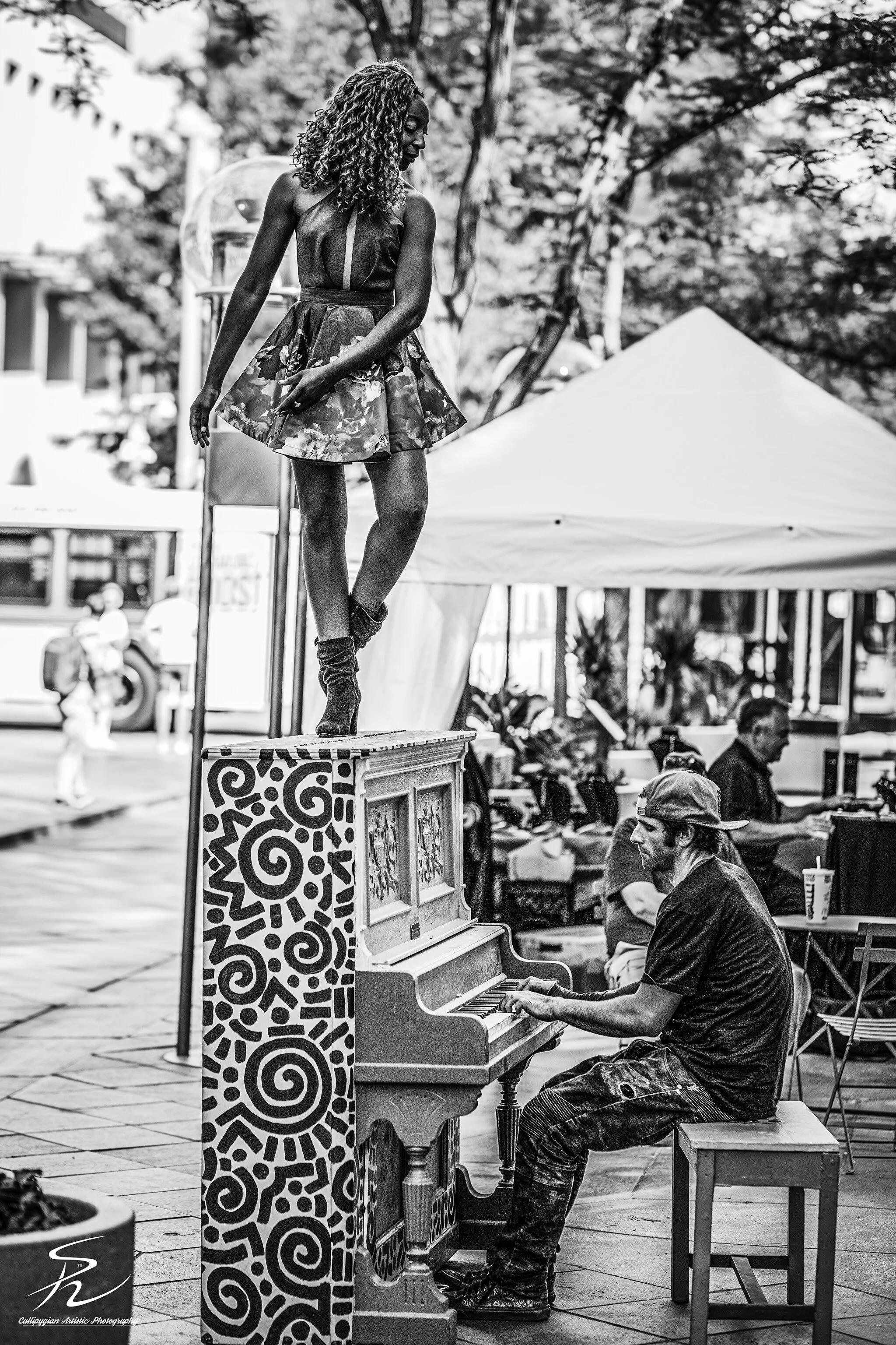 Roxey De 121-Edit-Edit.jpg