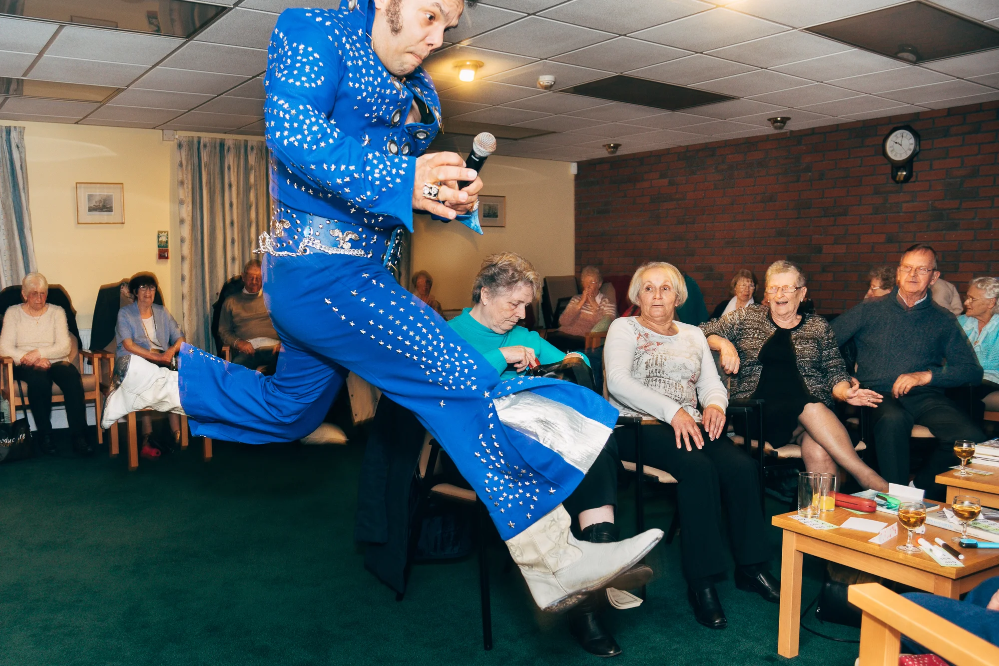 © Graeme Oxby - The Kings of England