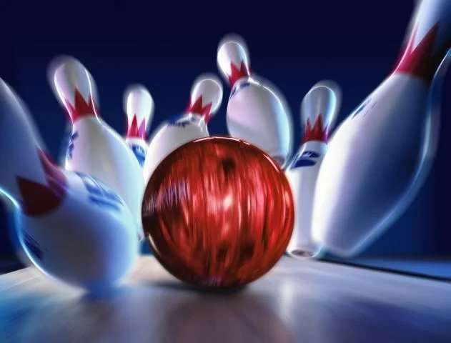 BowlingBallandPinsSuperBowlingSunda.jpg