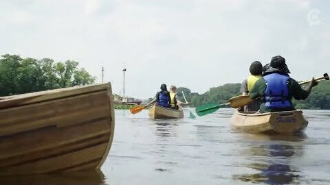These kids are building boats in one of the most dangerous cities in the nation