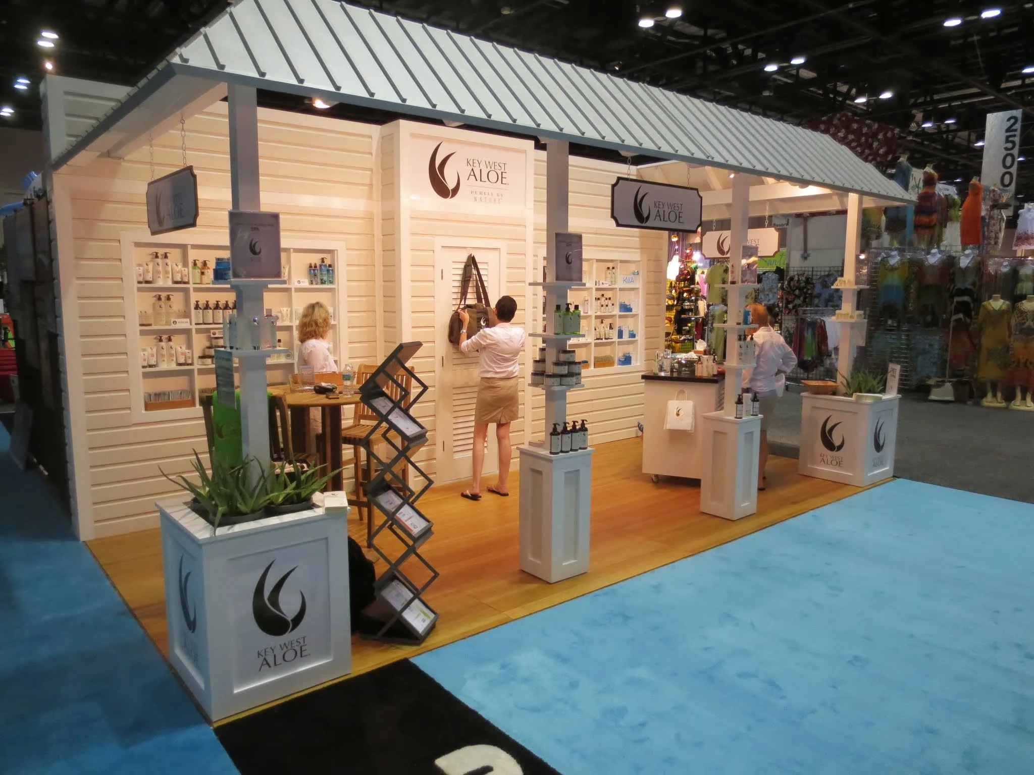 8B-Booth Photo_Key West Aloe.jpg