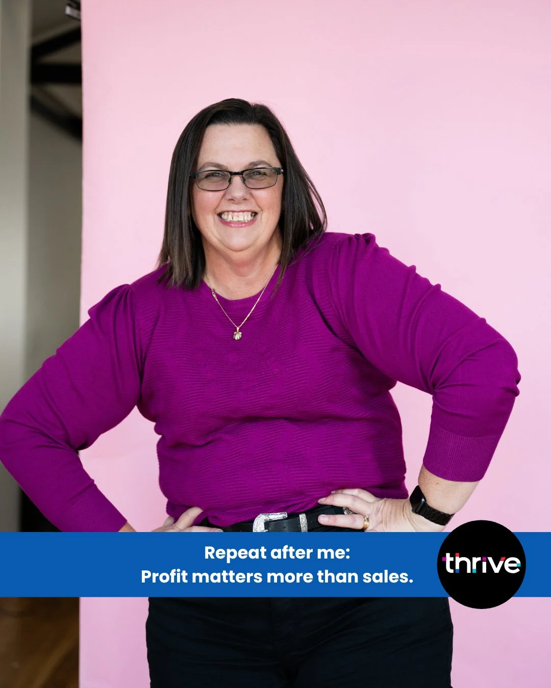 I’ve seen too many business owners celebrate “big sales months” while secretly stressing about cashflow, late invoices, and not paying themselves enough.
Here’s the real truth:
Revenue alone doesn’t grow your business.