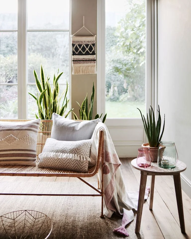 Wholesale Carpets & Flooring Lower Prices, Better Service