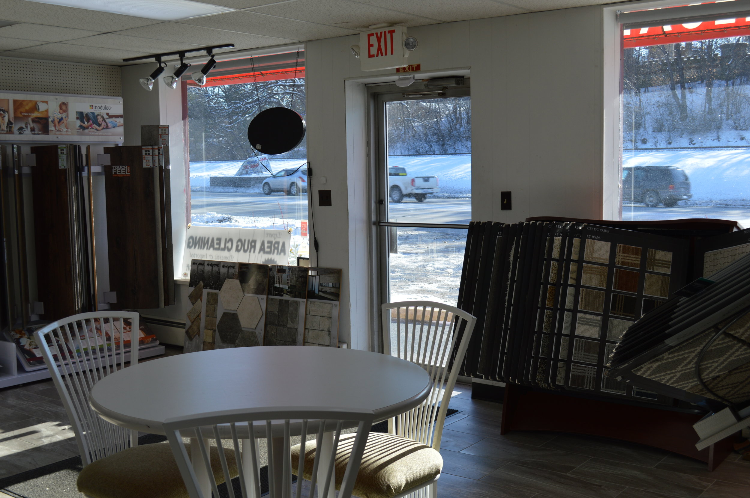 About — Wholesale Carpets