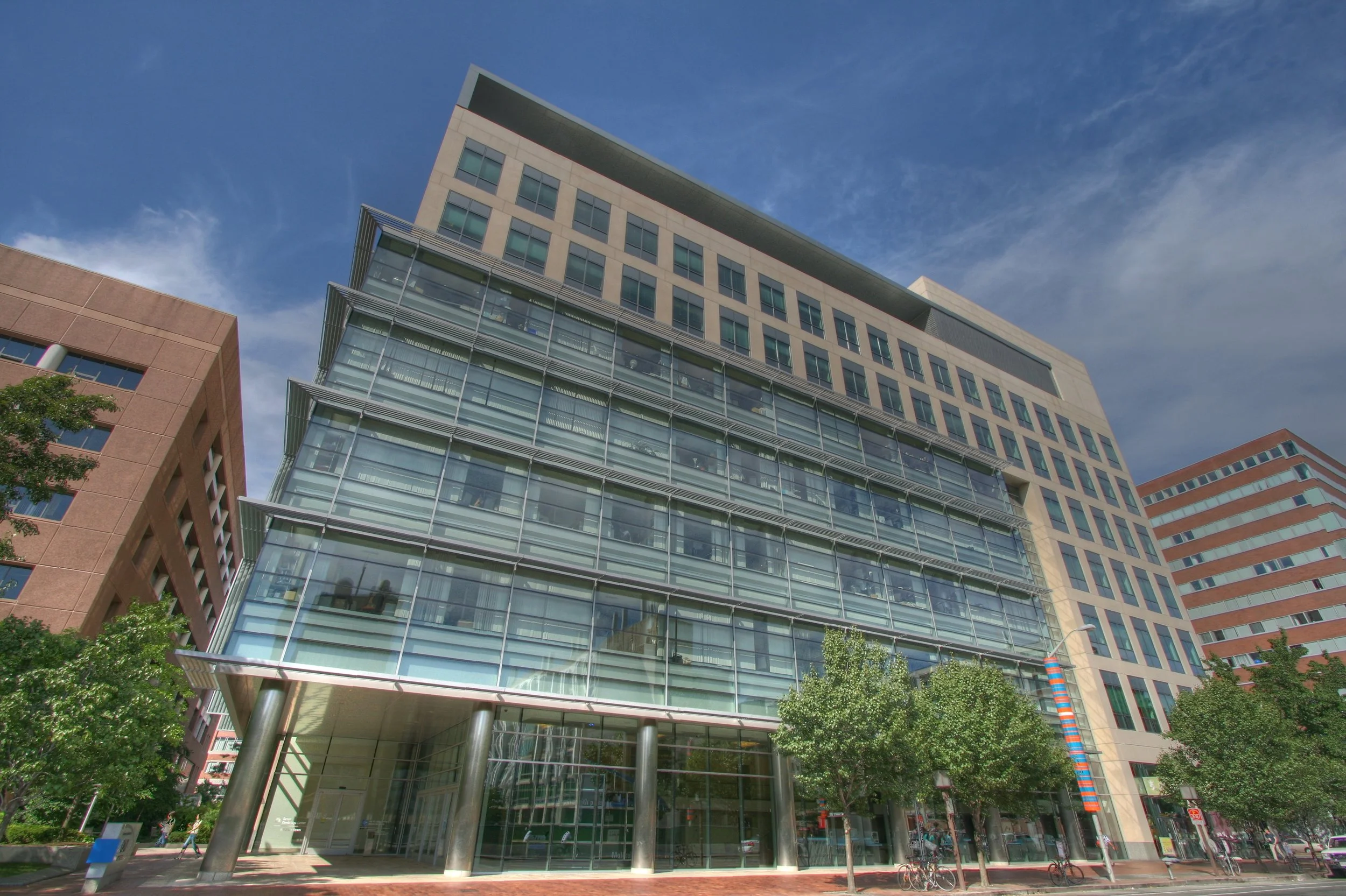 MIT_Broad_Center.jpg