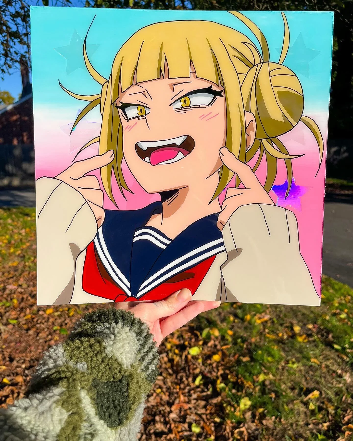🩸🩸Himiko Toga 🩸🩸
This piece was so fun to make. Can&rsquo;t even tell you how many times this girls made me cry 😭 

#animeart #animeglasspainting #animegirl #animeglassart #glasspainting #himiko #himikotoga #myheroacademia #myherohimikotoga #myh
